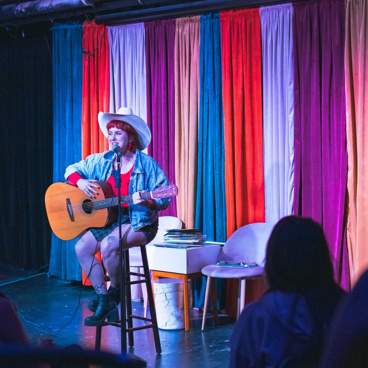 Skincare routines, beauty pageants, steamy infomercials &mdash; this is your brain on women&rsquo;s magazines. Set to music. 

Tickets in bio!!