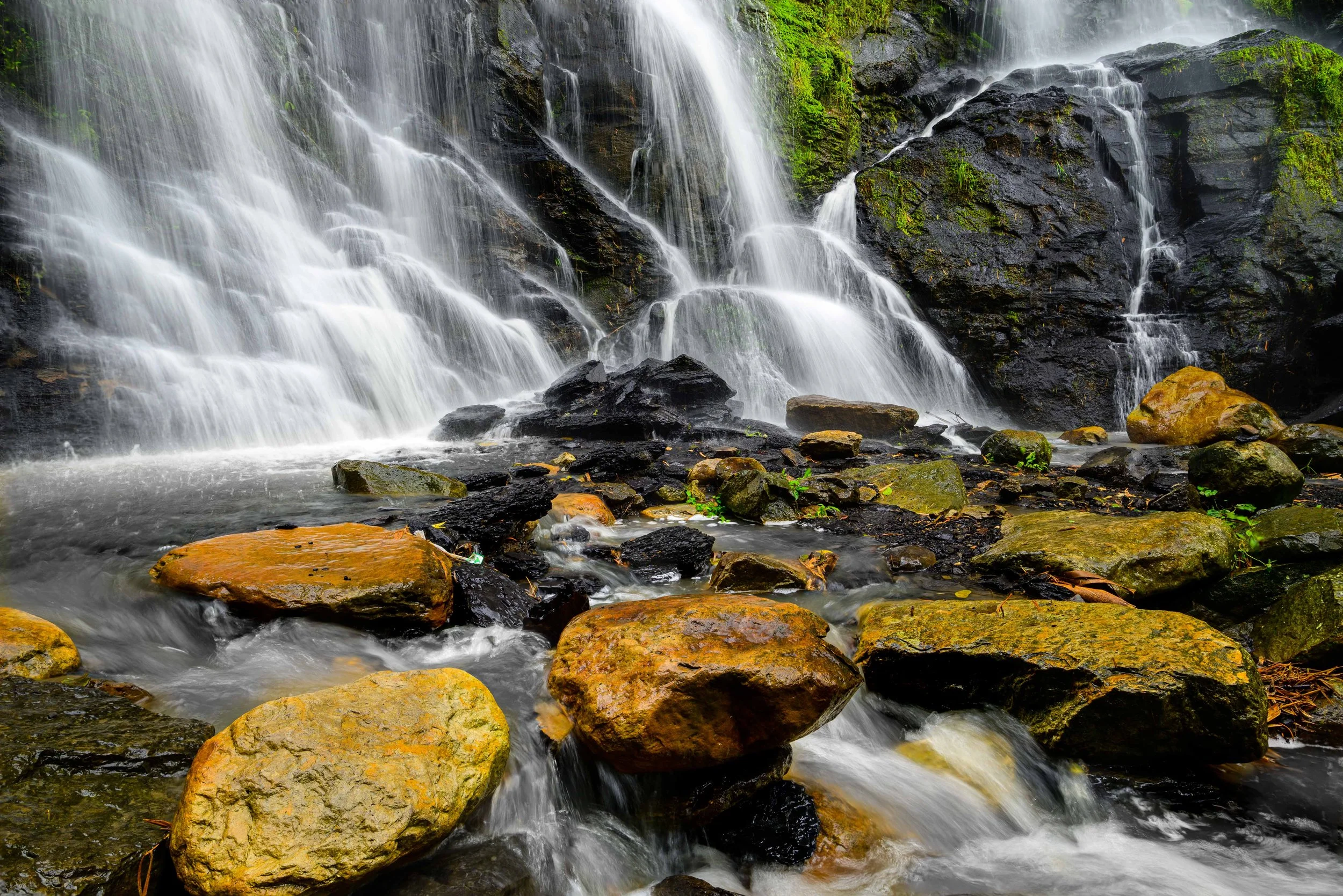 "Rust and Rapture" | Salto de Las Monjas, Colombia (2021)