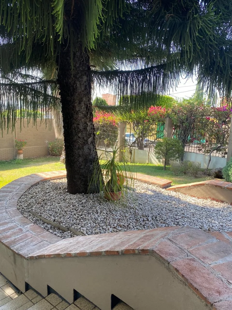 Casa con jardin en Renta - San Felipe del Agua - 25,000MXN