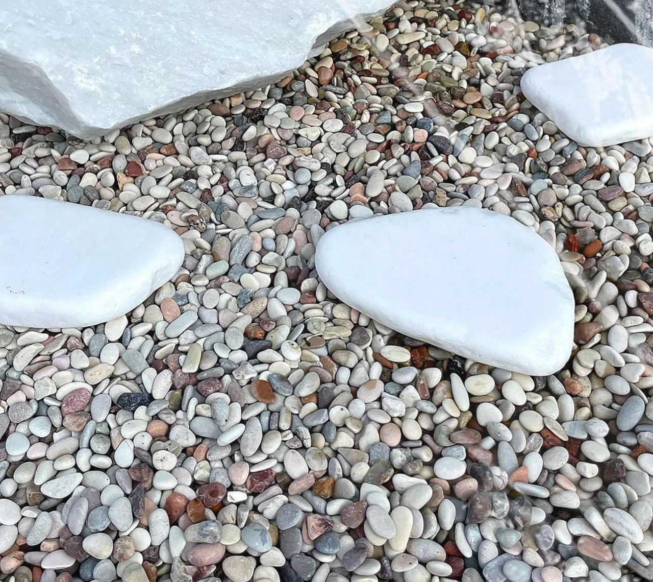 Wholesale Multi Gravel in cream gray rose tan and charcoal tones