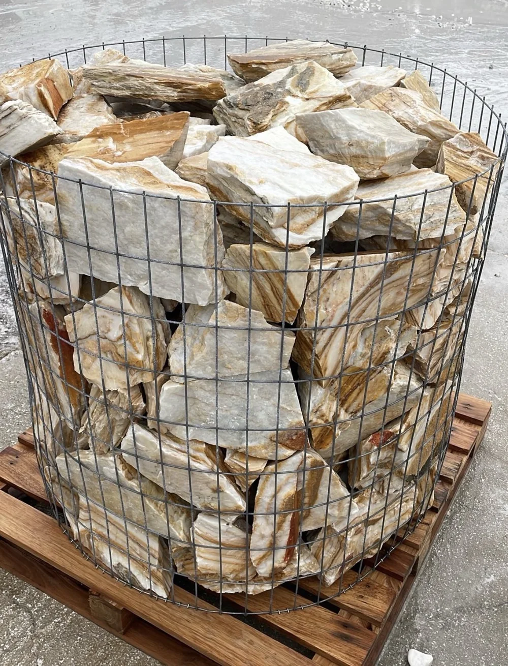 Wholesale Gold Angel cream and golden marble landscape rocks