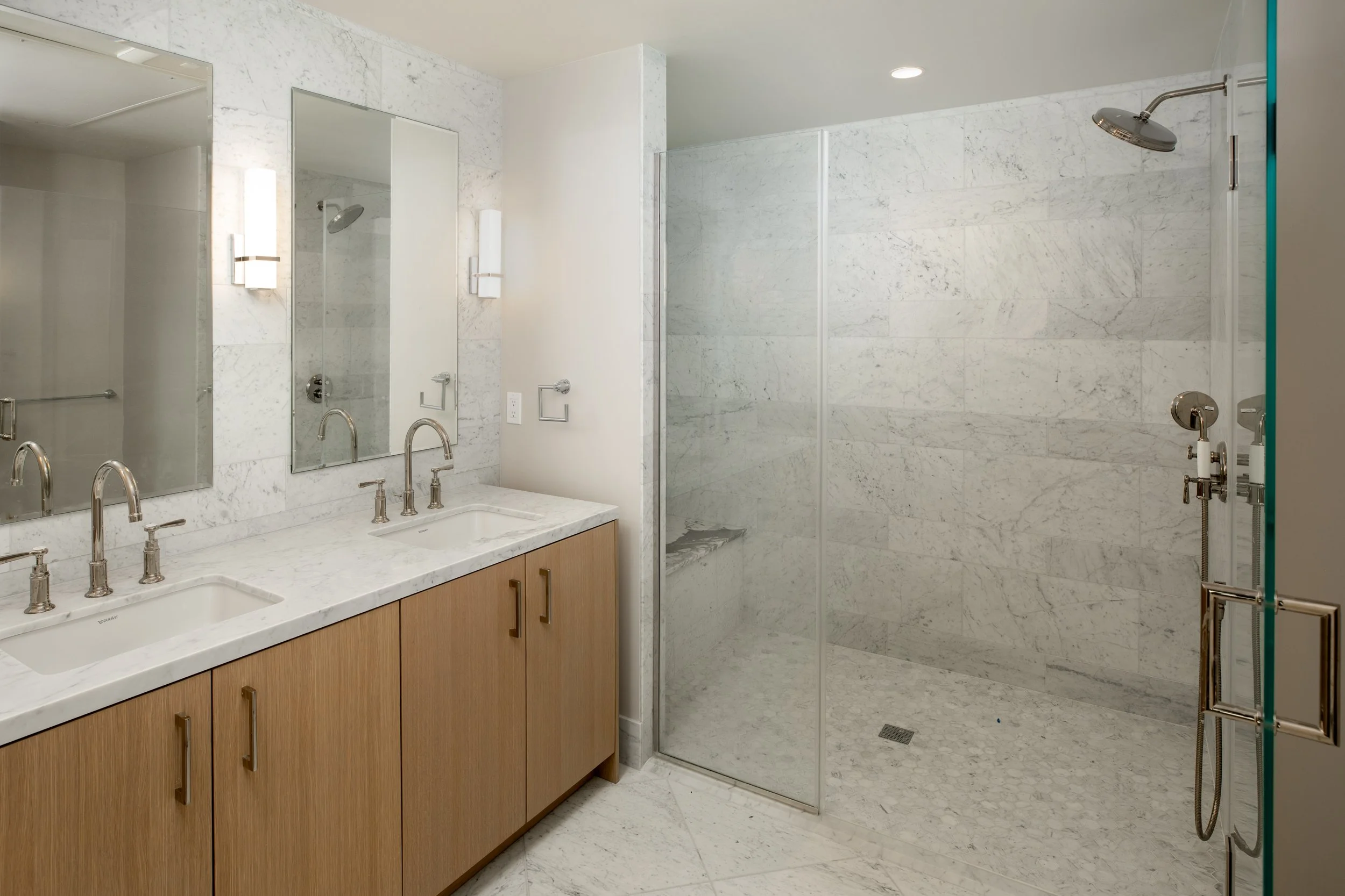 7-Unit109_Matt_Anello-4405-MLS.jpg