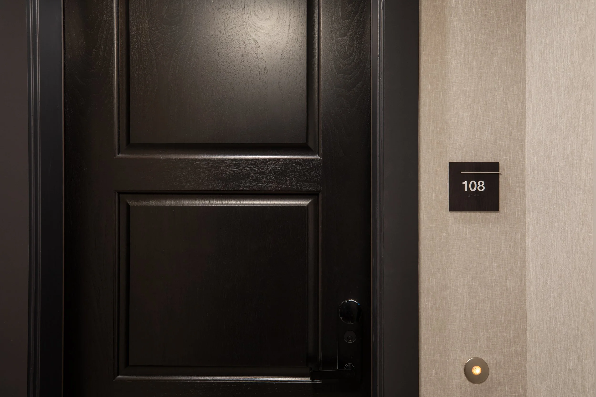1-Unit108_Matt_Anello-4291-MLS.jpg