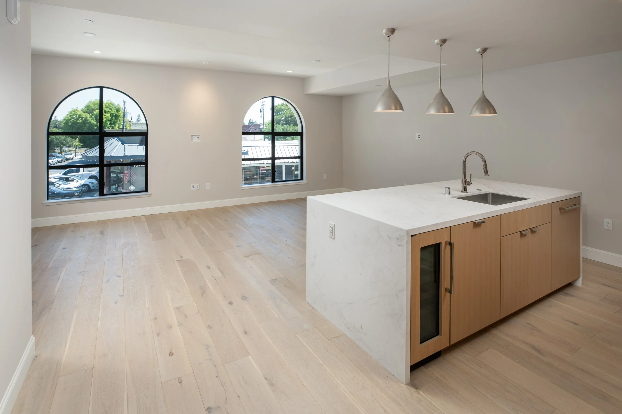 2-Unit202_Matt_Anello-4427-MLS.jpg