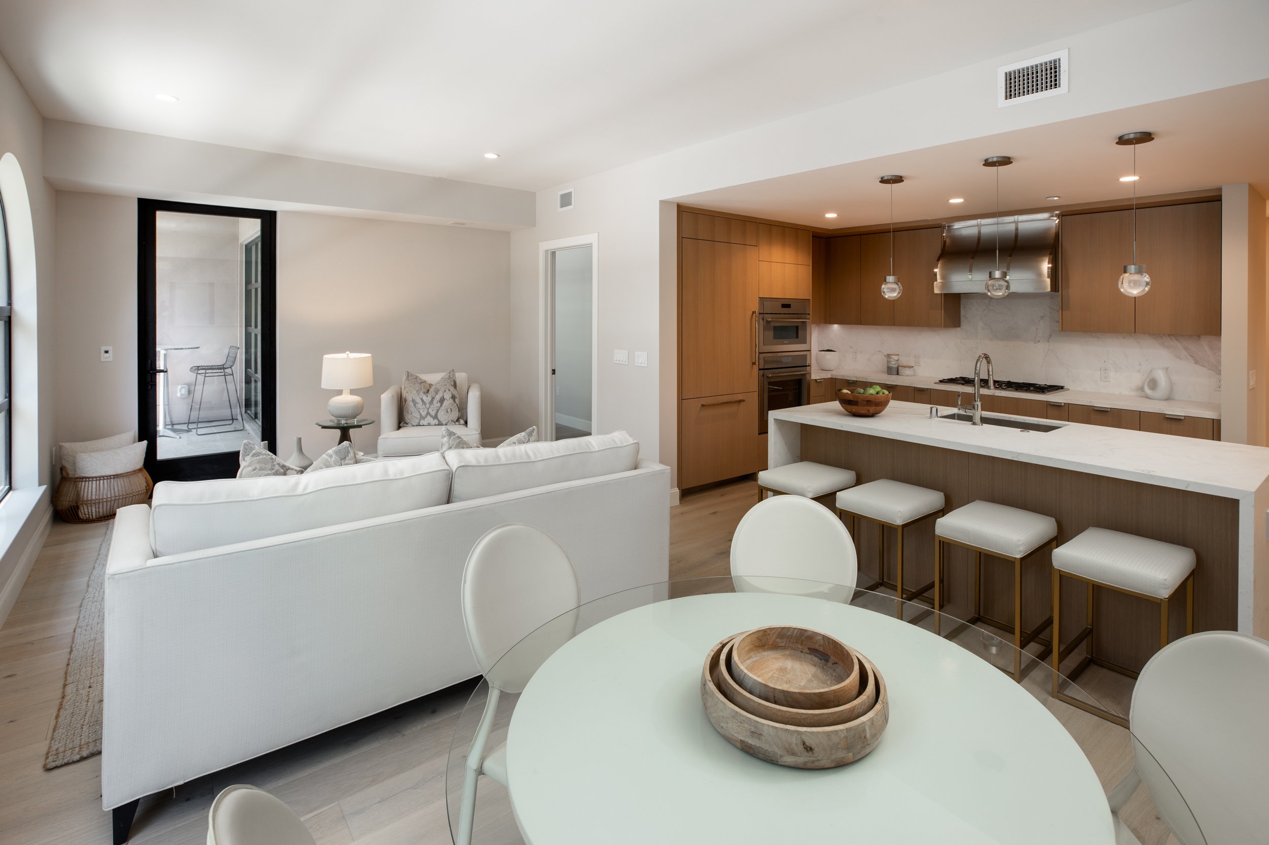 5-Unit201_Matt_Anello-1873-MLS.jpg