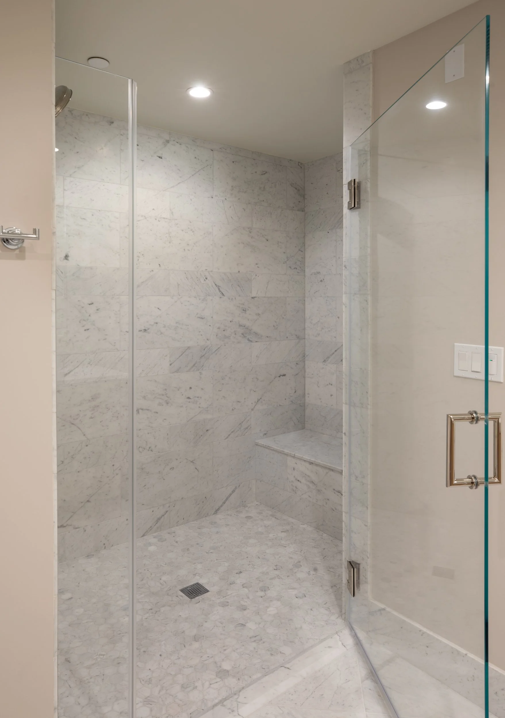 11-Unit208_Matt_Anello-4580-MLS.jpg