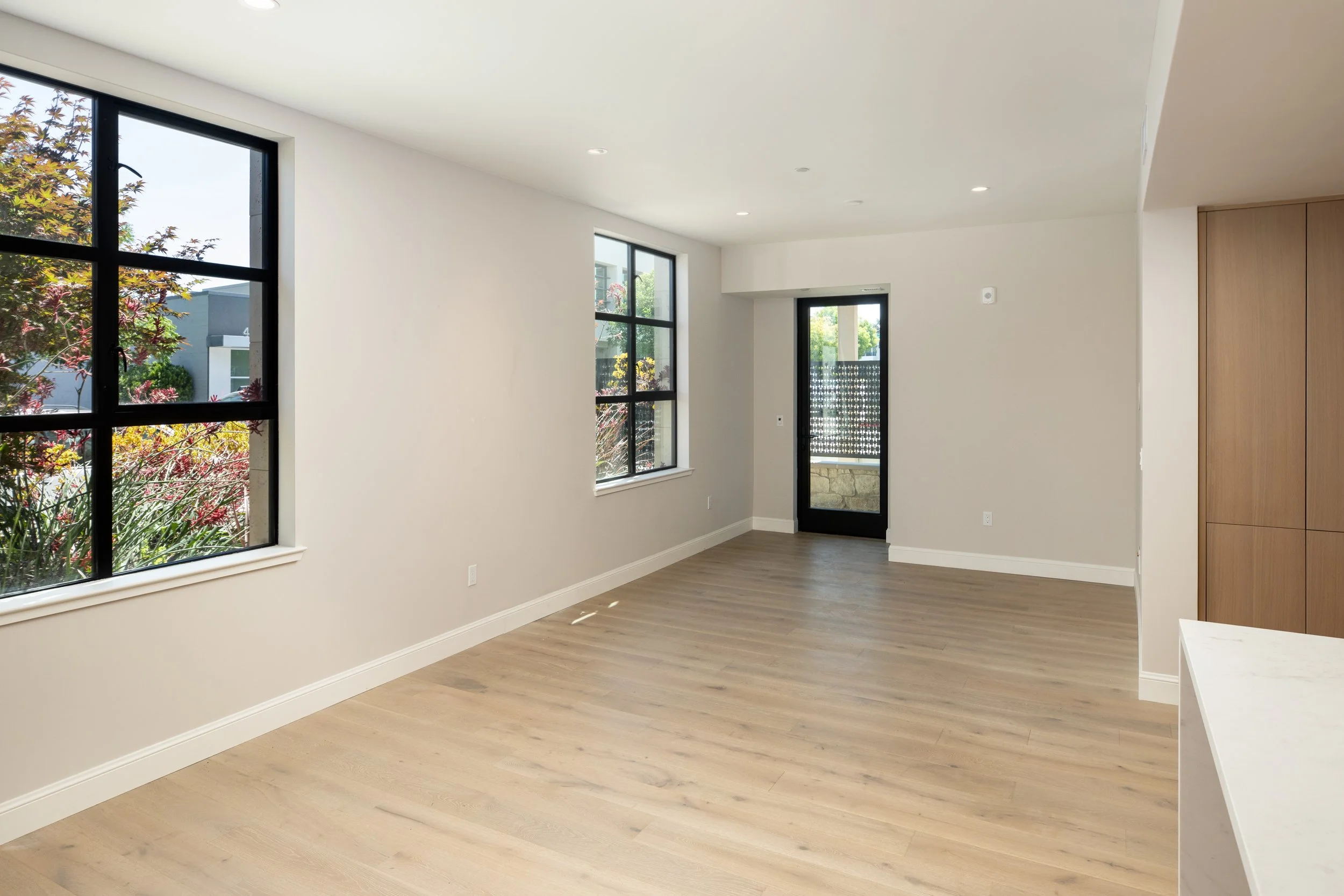 2-Unit108_Matt_Anello-4323-MLS.jpg