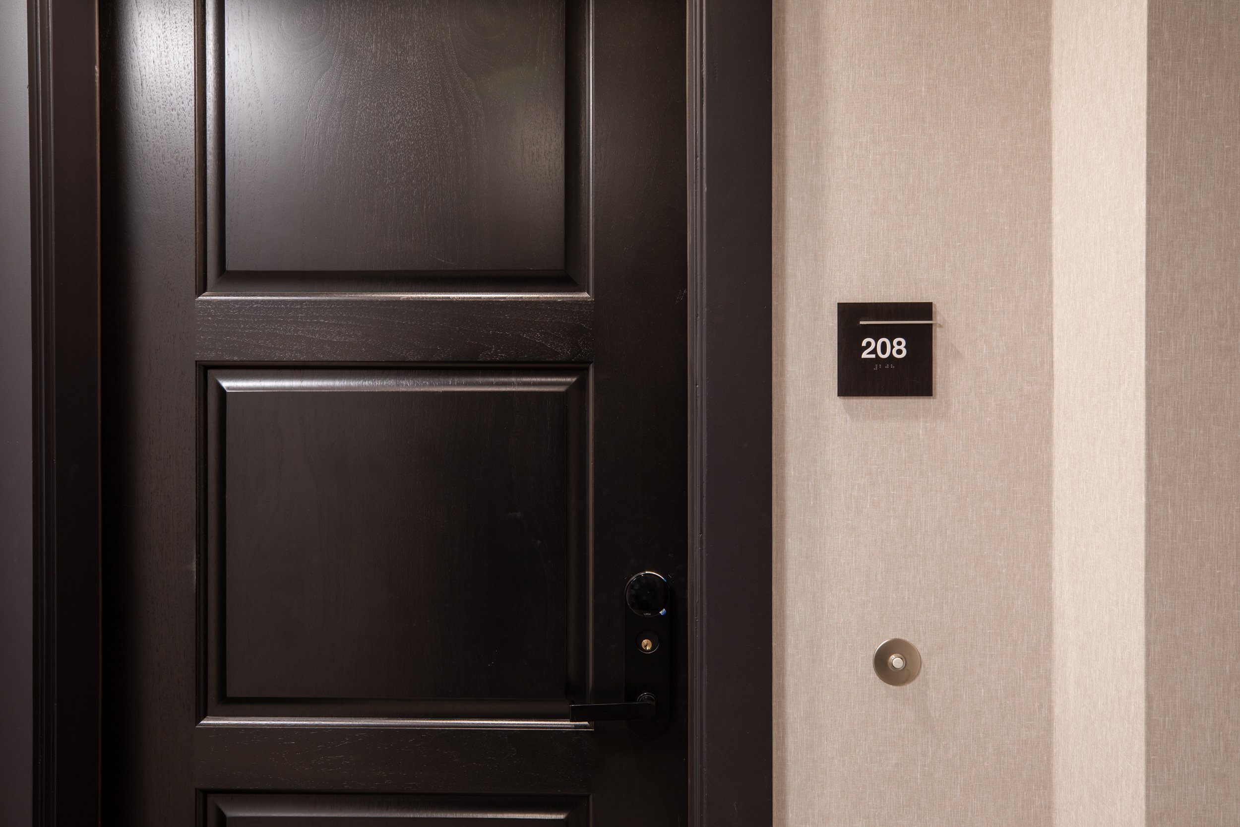 1-Unit208_Matt_Anello-4516-MLS.jpg