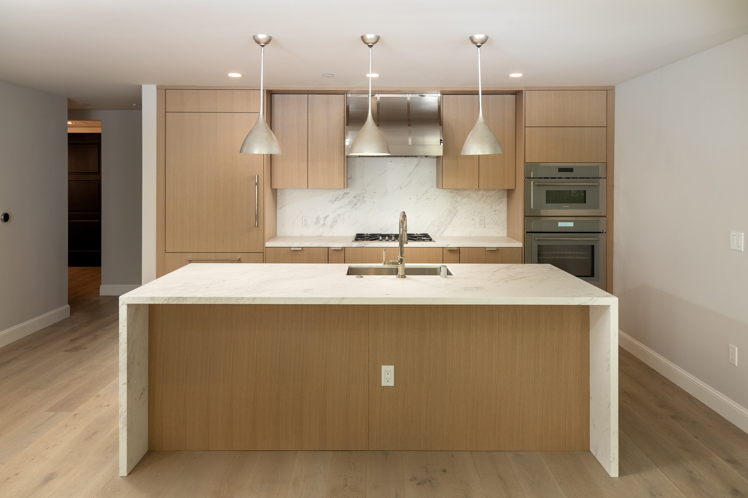 5-Unit109_Matt_Anello-4380-MLS.jpg