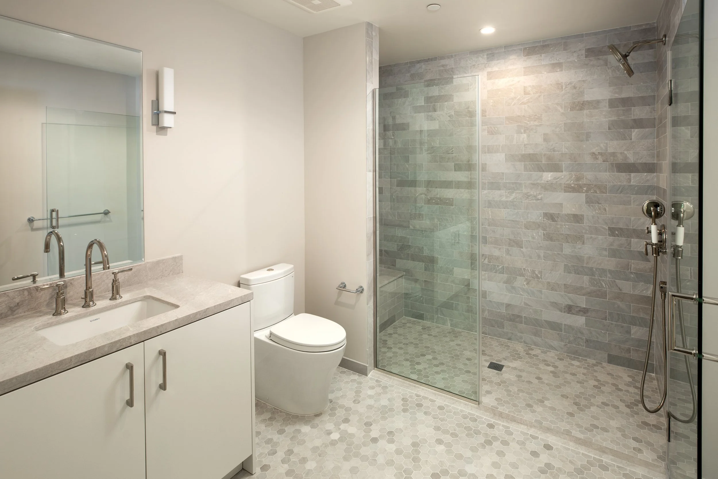 13-Unit208_Matt_Anello-4588-MLS.jpg