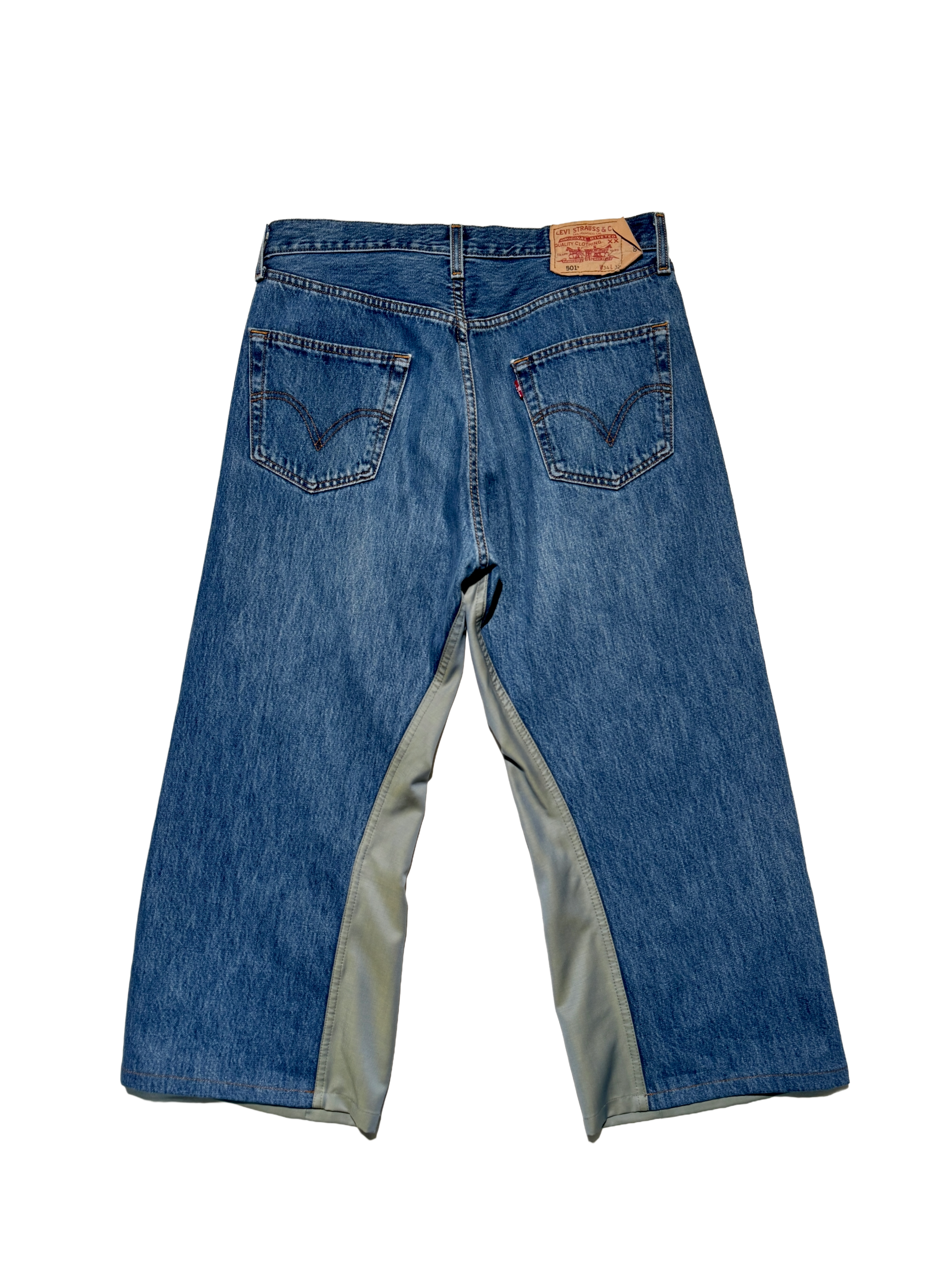 Thumbnail a5d52e26-40fe-4bb0-9d5c-e8506f0f9113