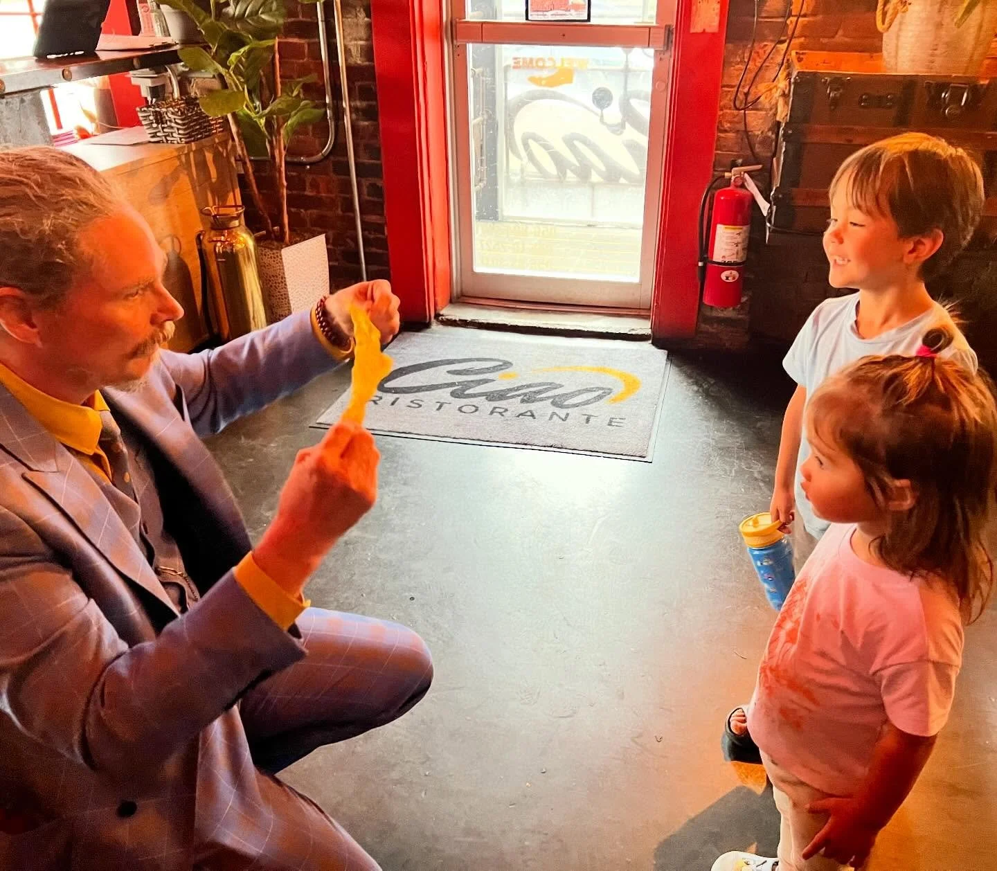 @darshwoodmagic returning on this Monday evening from 5:30pm to 7pm to surprise and delight! #iykyk 🪄✨

Buon apetito! Reservations on our website or Tock. Walk ins welcome!