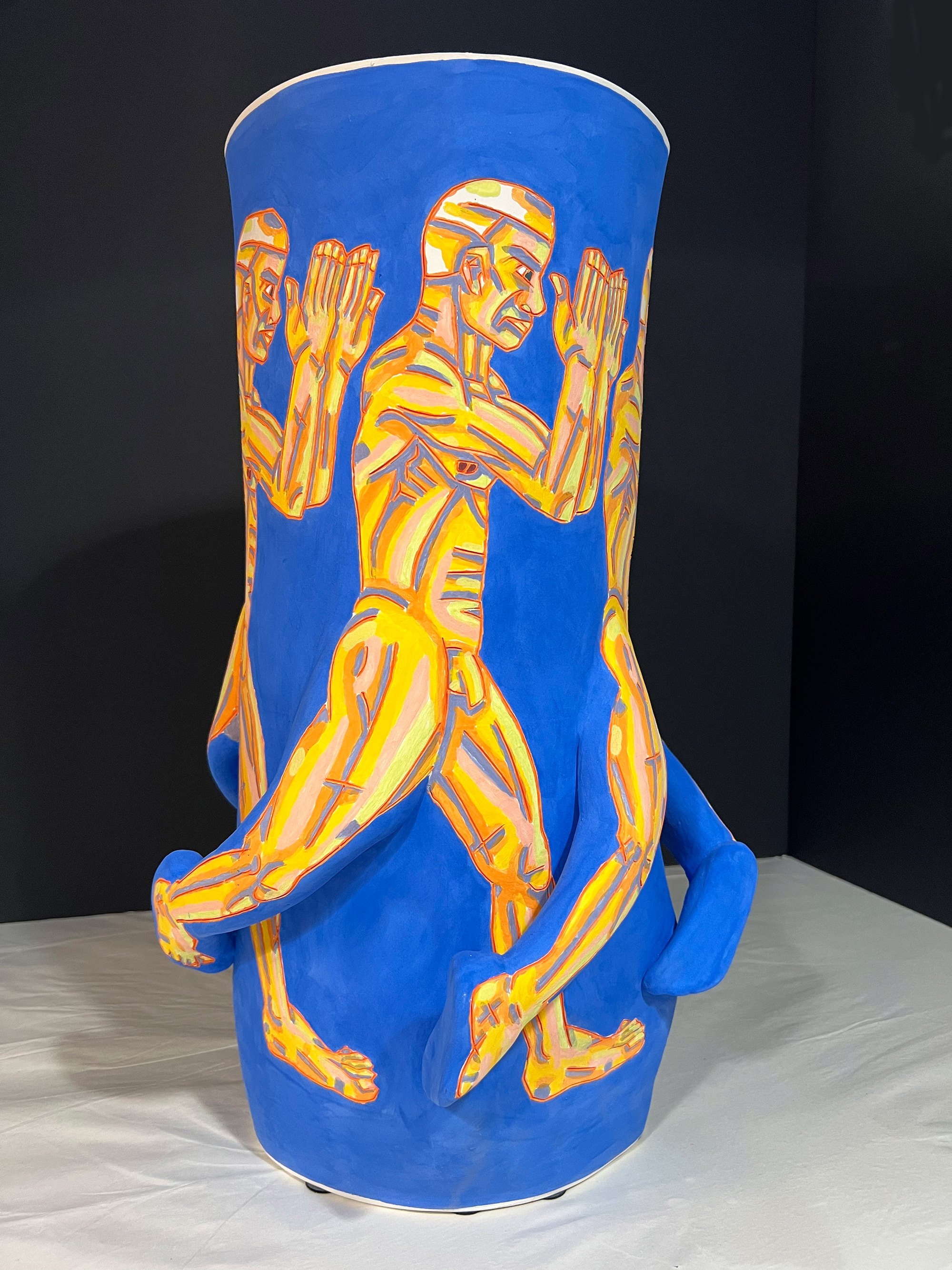 Loop , 2025, Ceramic, 20" x 9" x 8"