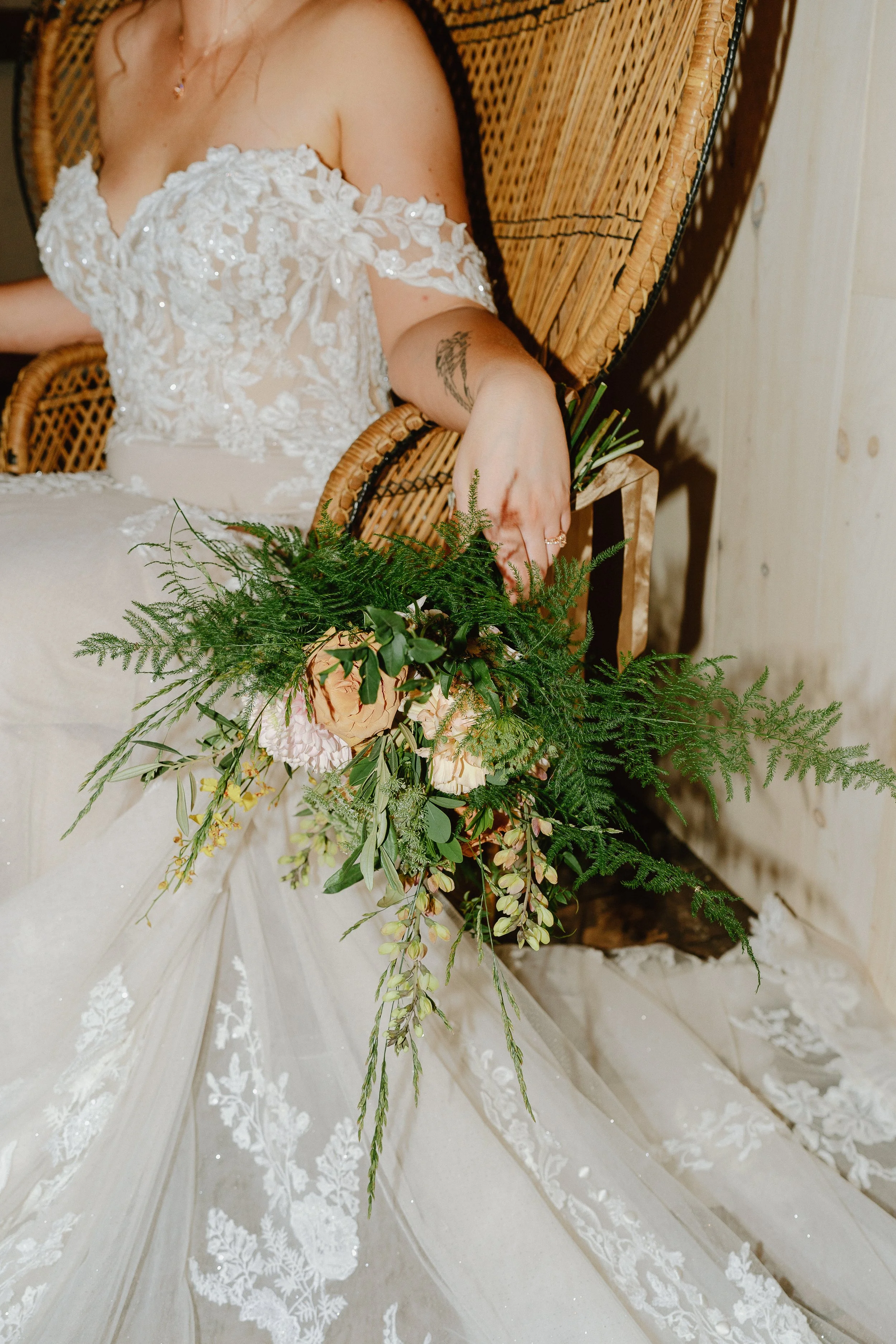 SilosofSeneca_StyledShoot_GenevaNY_KateElainePhoto-518.jpg