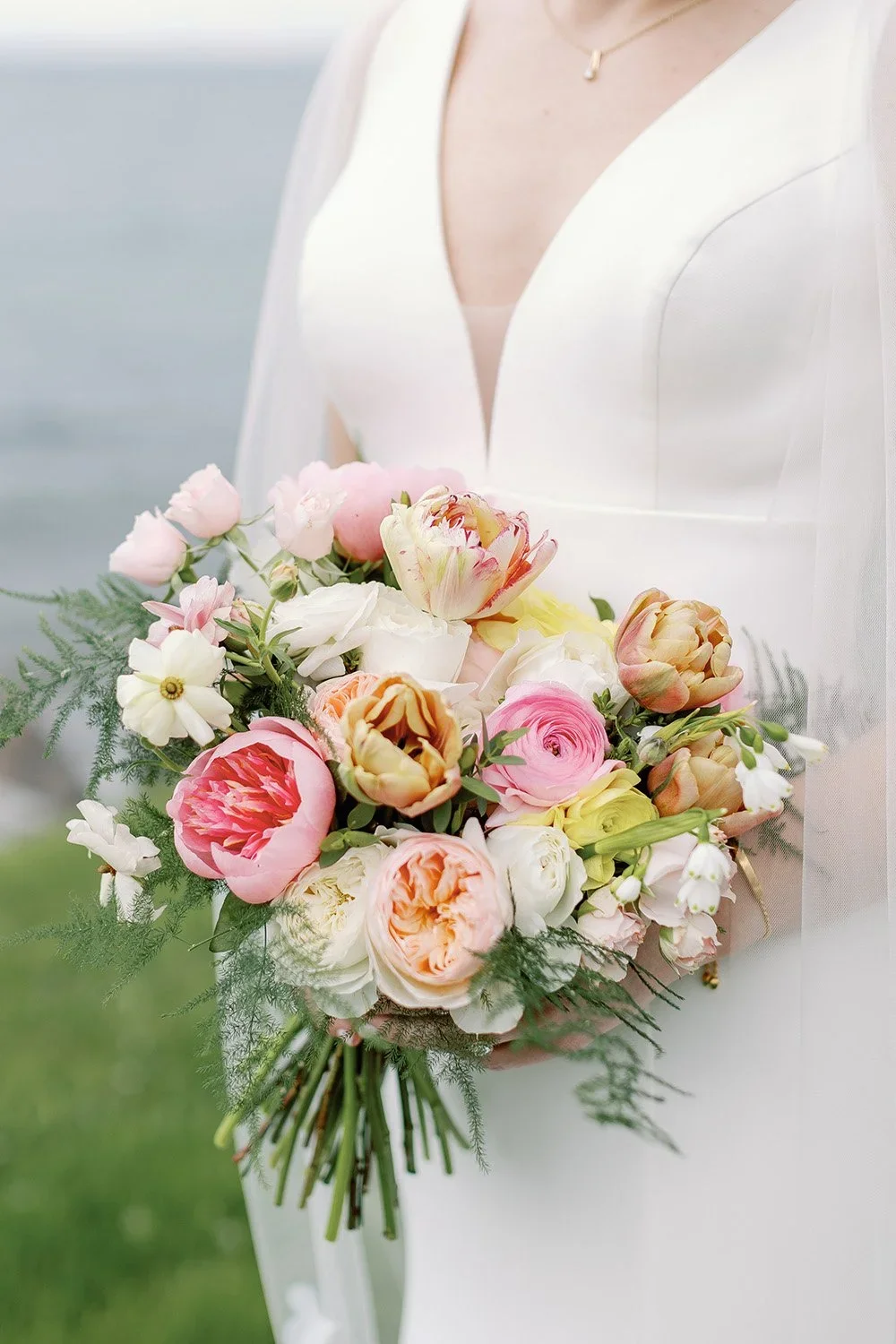 bride bouquet.webp