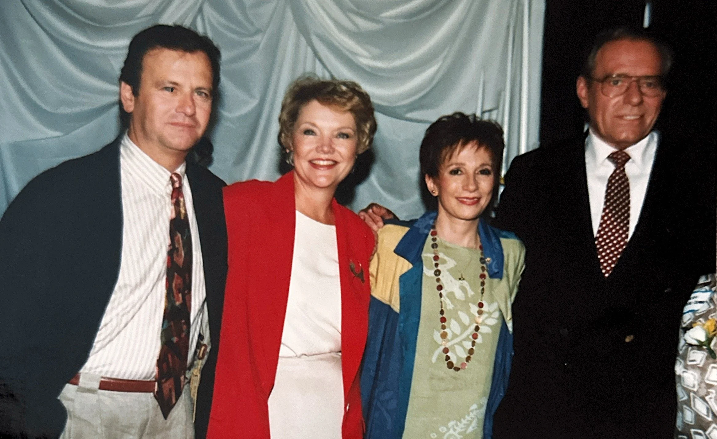Bob Woods;Pat Elliot;Phil Carey