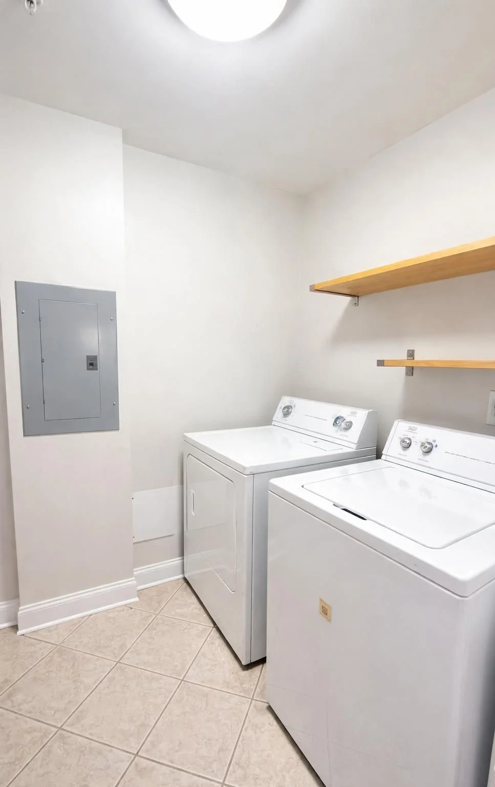 washer and dryer.jpg