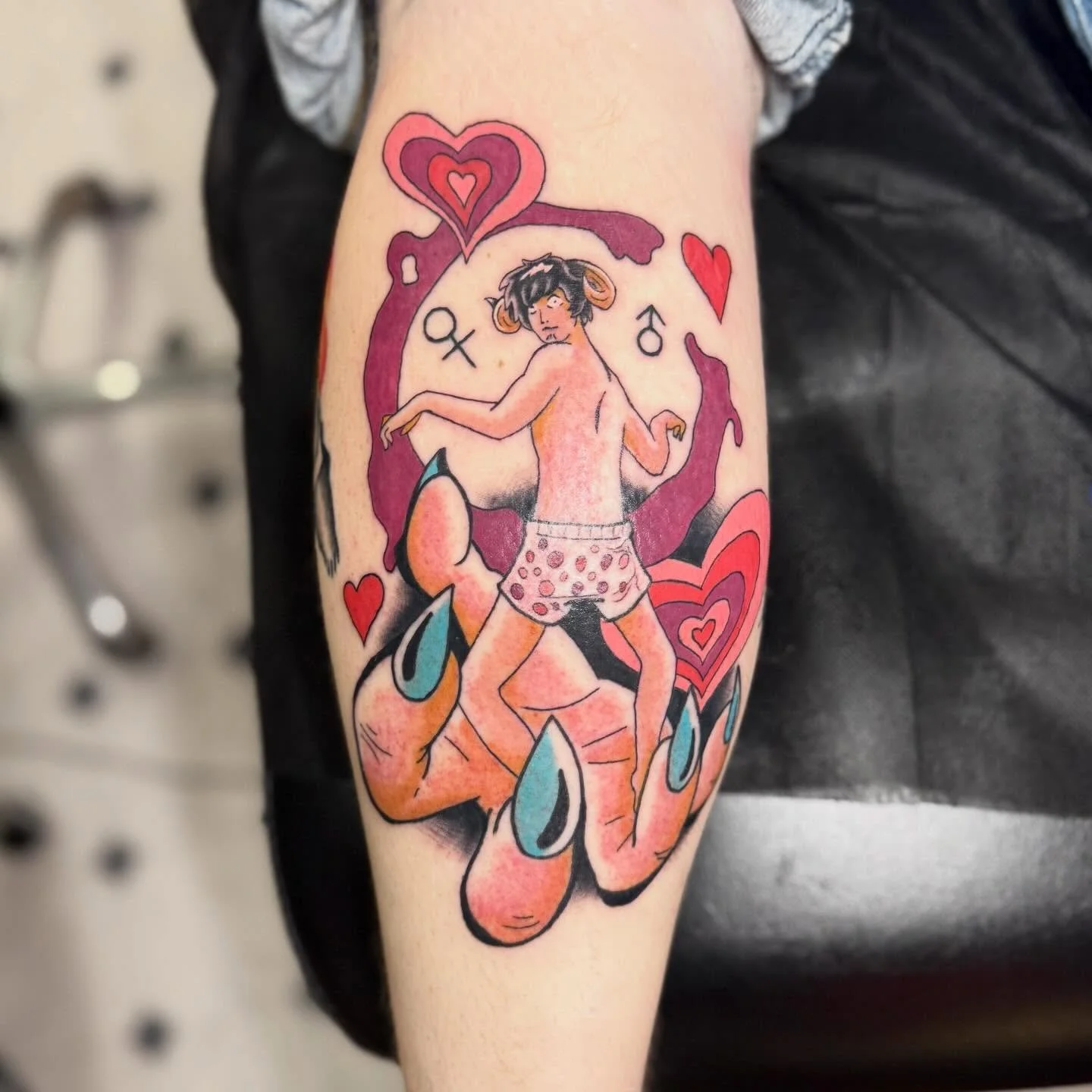 Cathrine: Full Body tattoo from yesterday! Little bloody but hey, a little pain for a lot of love 
#videogametattoo #cathrinefullbody #mntattooartist #minneapolistattooartist