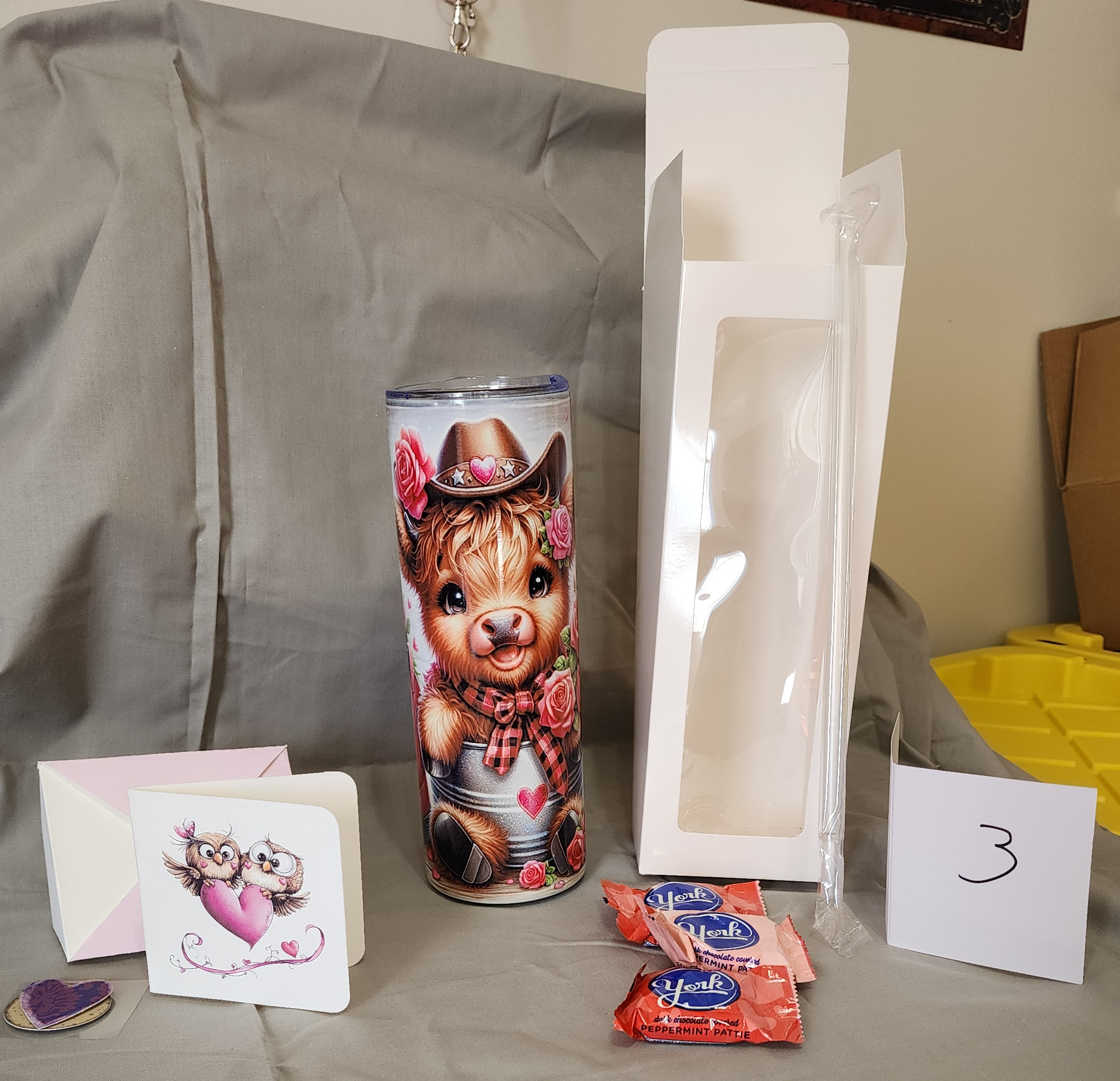 Cow heart bucket.png