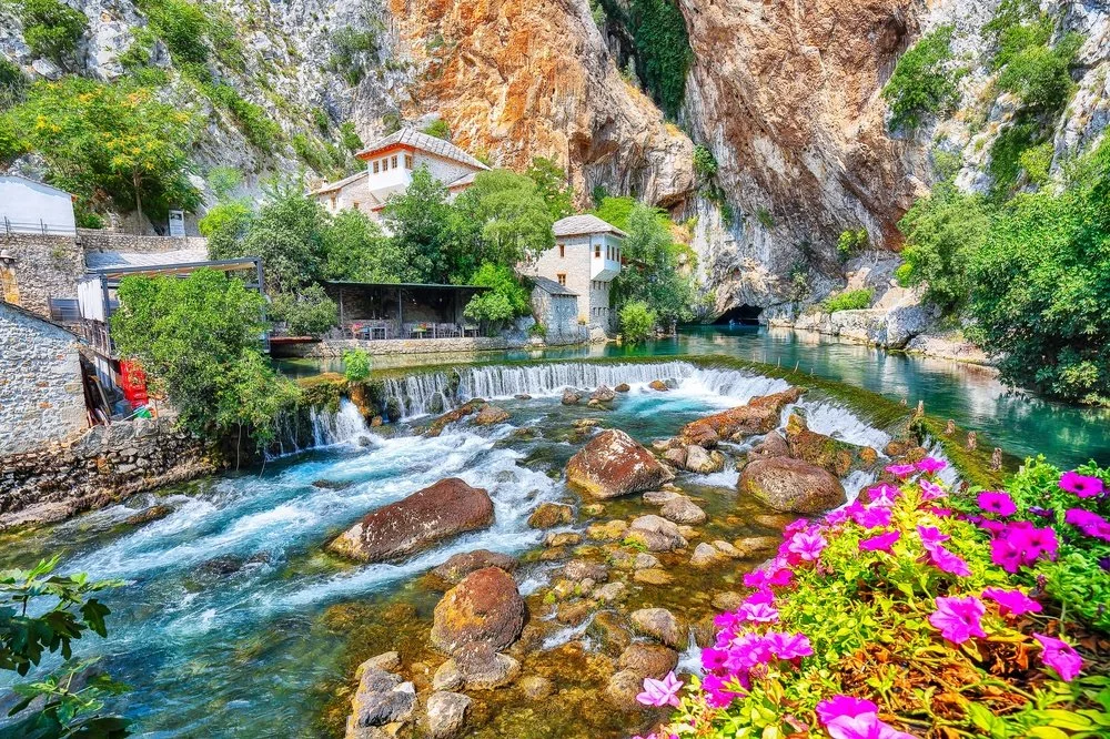 Buna River Springs.jpg