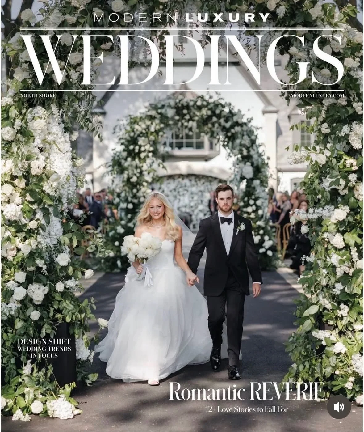 So extremely honored to have been a part of the @graceeberflus wedding! @kflus and Grace were amazing to work with and a huge thank you to @lobowles for being our glue. Congrats on the feature in @modluxweddingschi and @modernluxury 🤍🤍

We did a cu