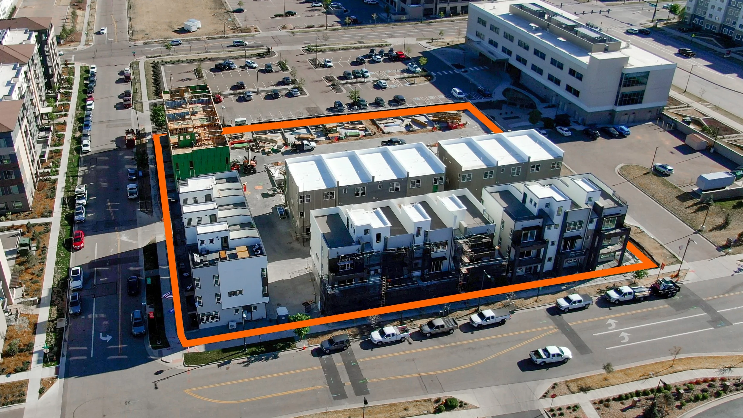 Brookfield Residential Advances Contour Townhomes Development in Central Park