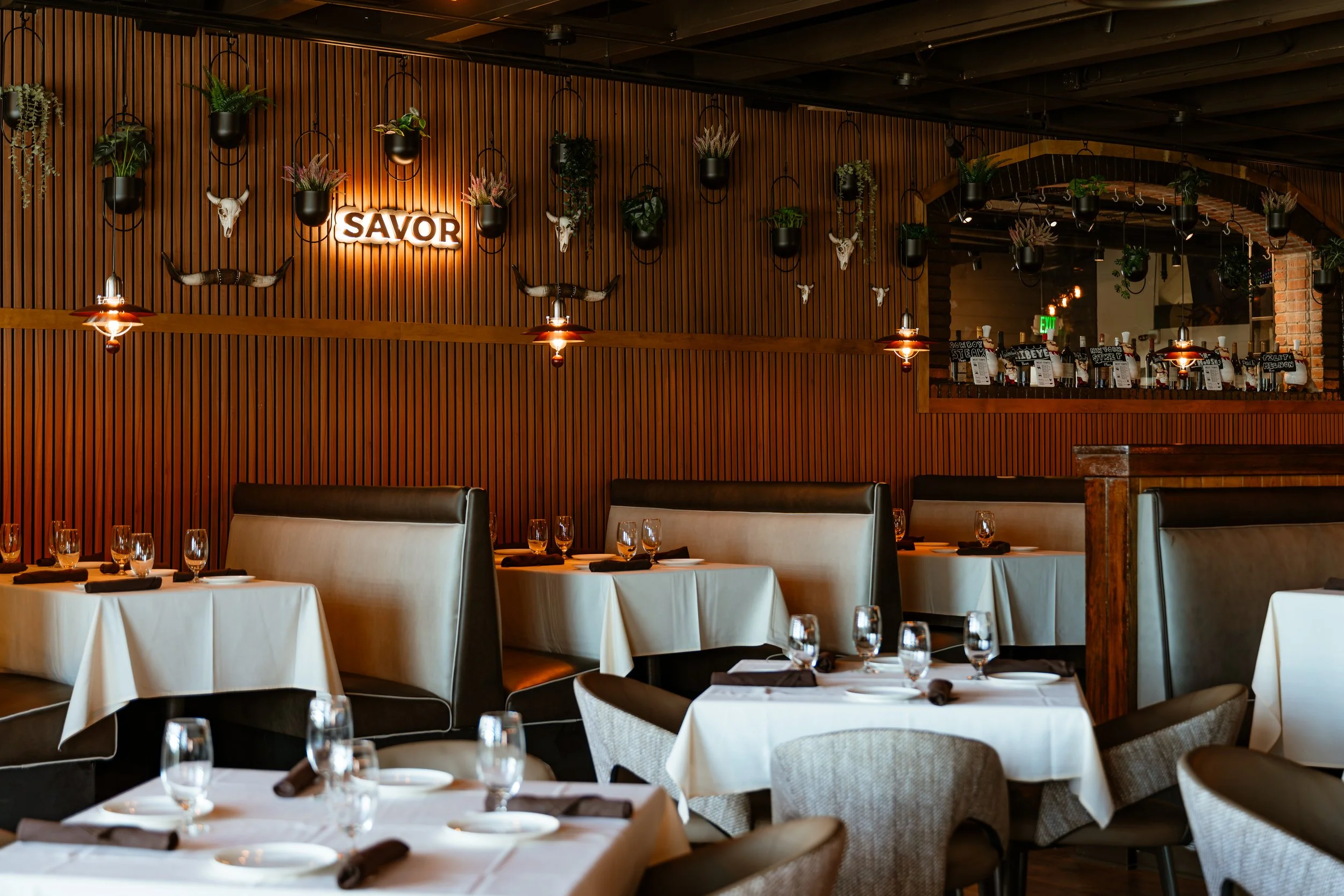 Savor Brings Internationally Inspired Dining to Former Old Chicago Location