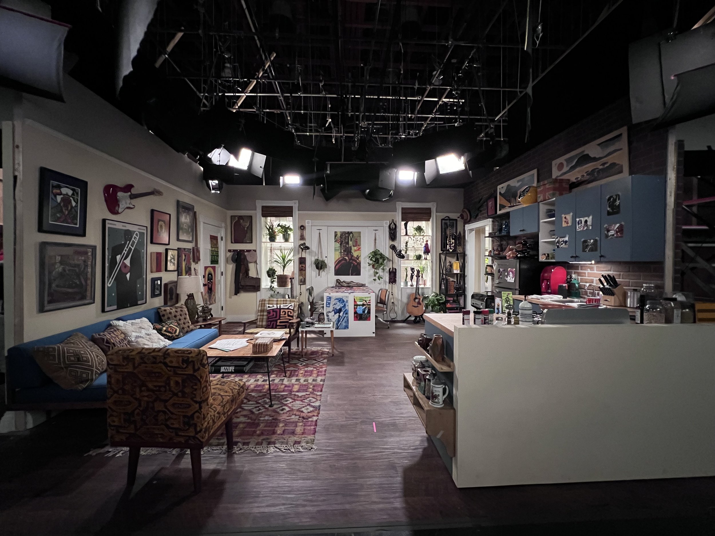 Set of Bob Hearts Abishola TV show 5