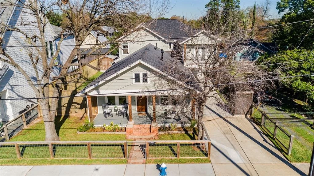 303 Teetshorn St
Listed For: $1,375,000