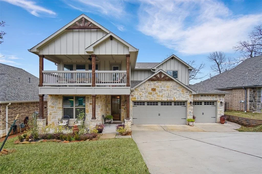 12469 Pebble View Dr
Listed For: $459,000