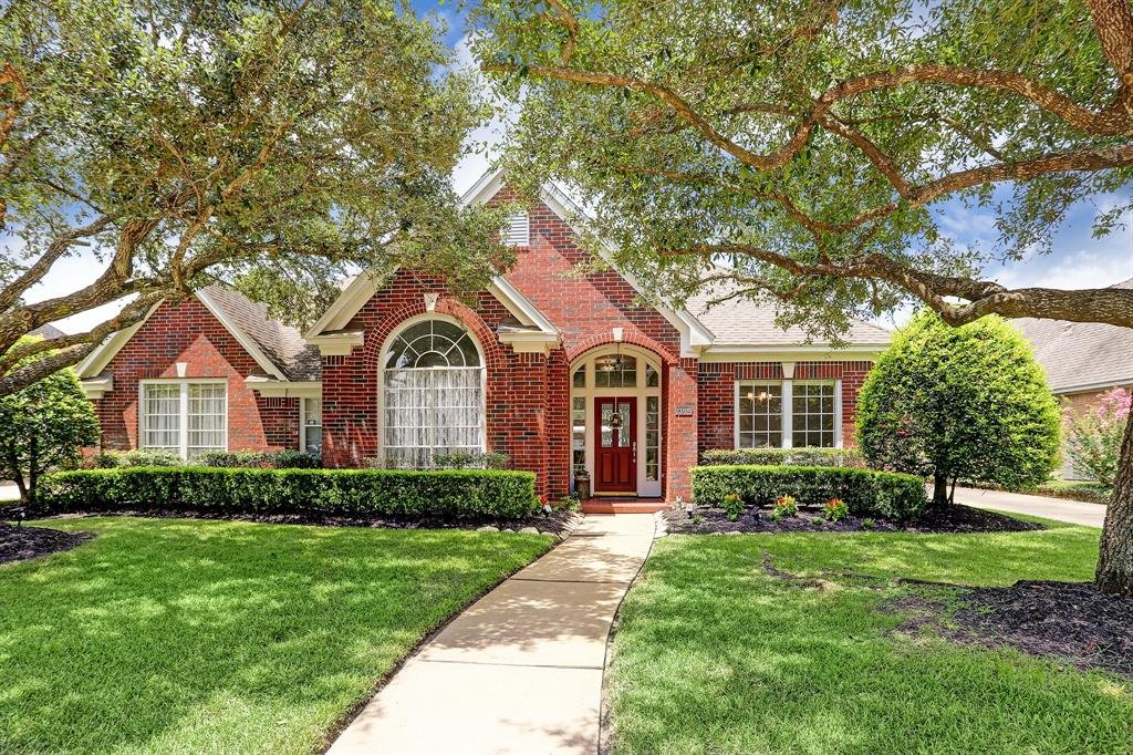 2014 Shadow Forest
Listed For: $415,000