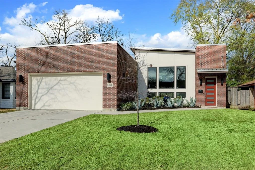 4802 Viking Dr
Listed For: $715,000