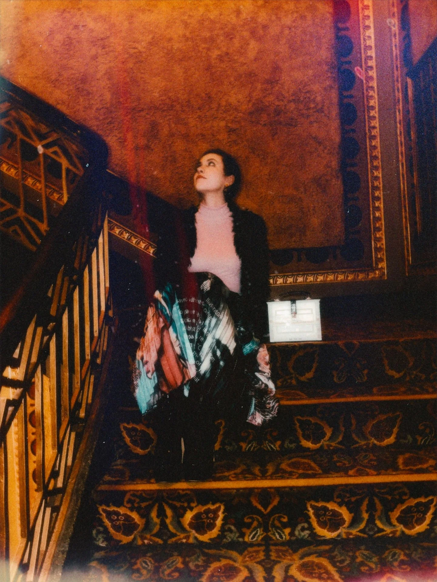 happy turtleneck season 💕🐢 
&bull;
&bull;
&bull;
fun things are happening over the next couple of months! stay tuned! 👀
&bull;
&bull;
&bull;
#firstdayoffall #fall #autumn #turtleneck #sweaterweather #september #october #staytuned #singersongwriter
