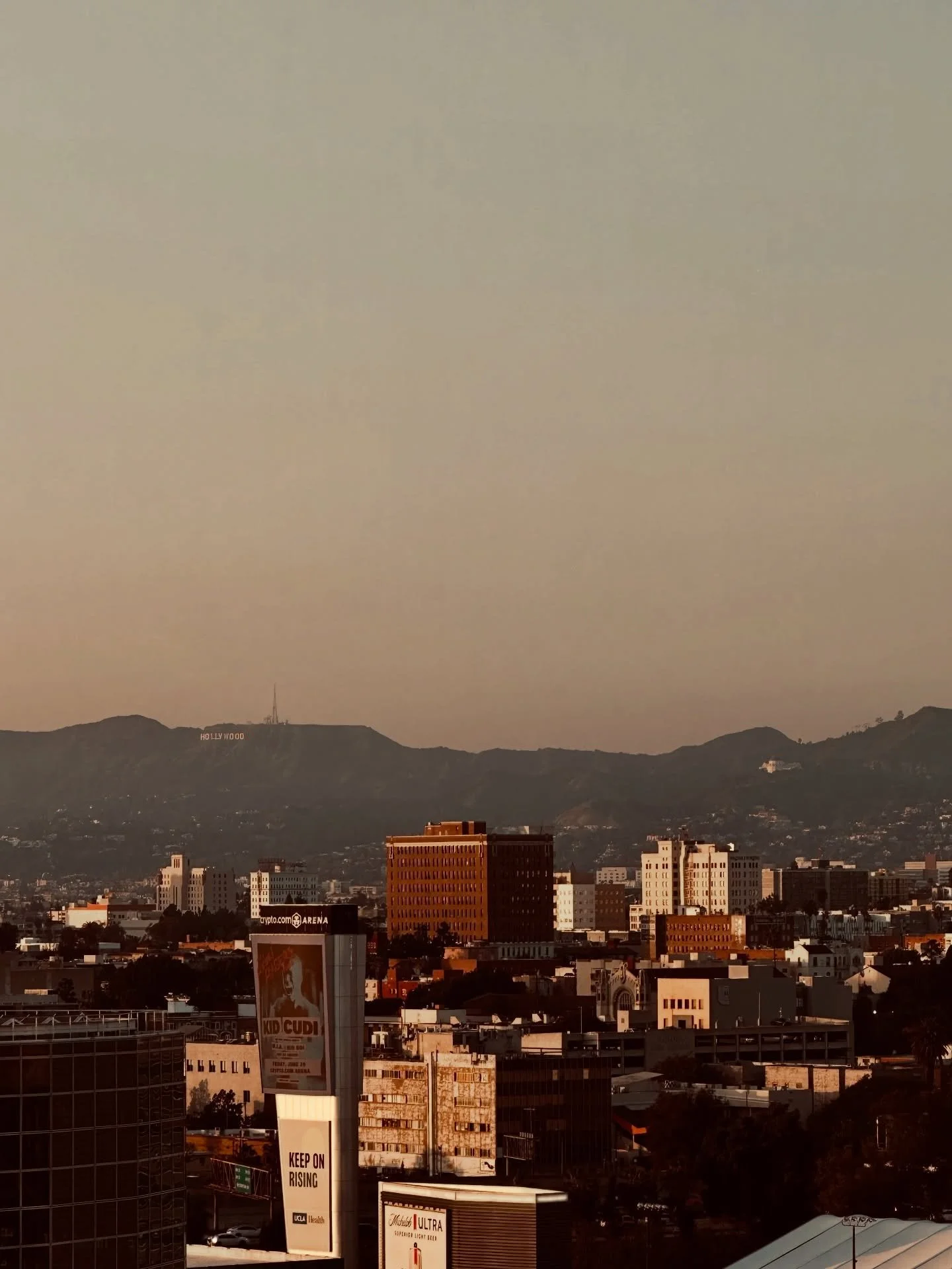 California Dreamin&rsquo; 🎵📽️🫧🔭