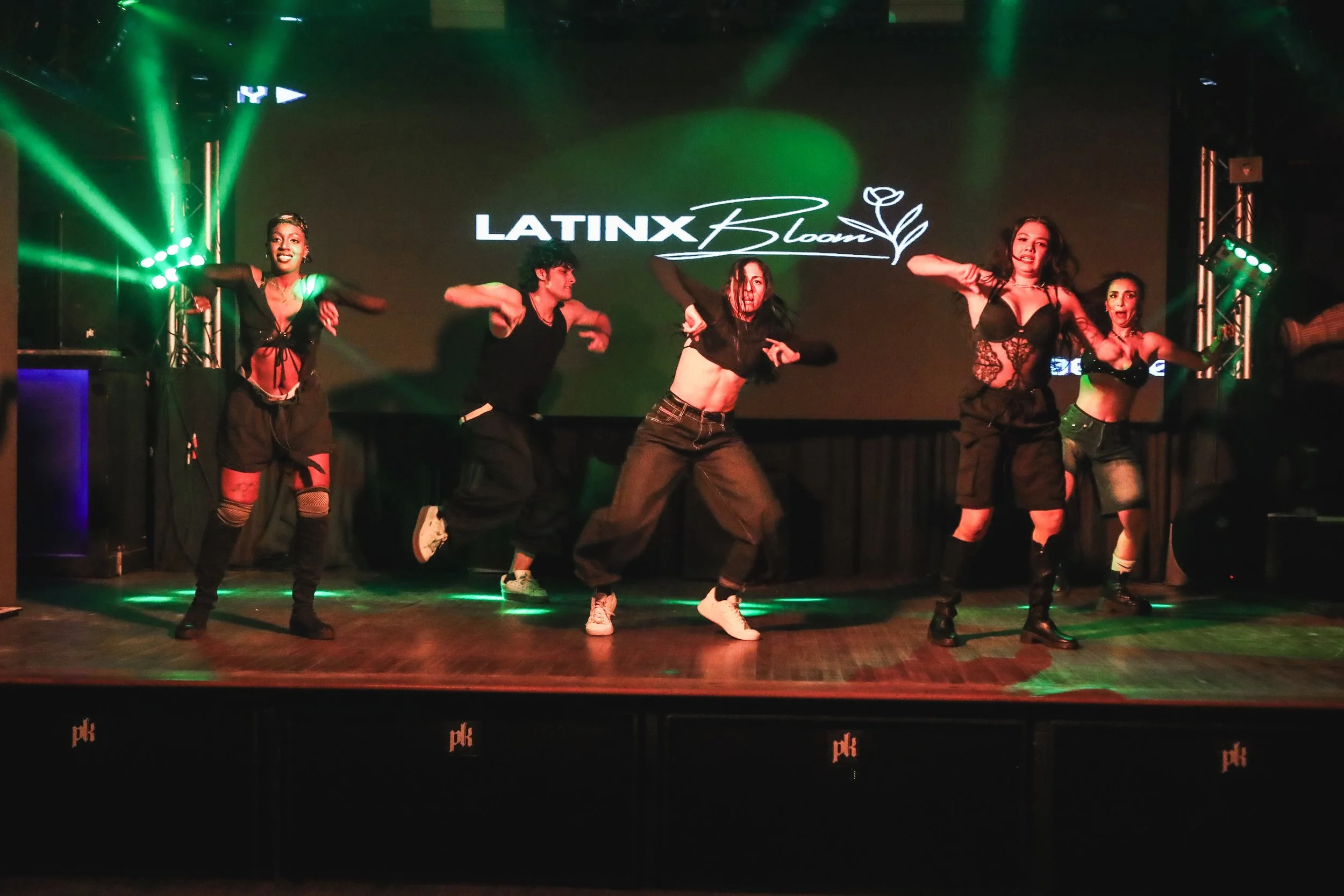 redroomdanceAH4I9776.jpg