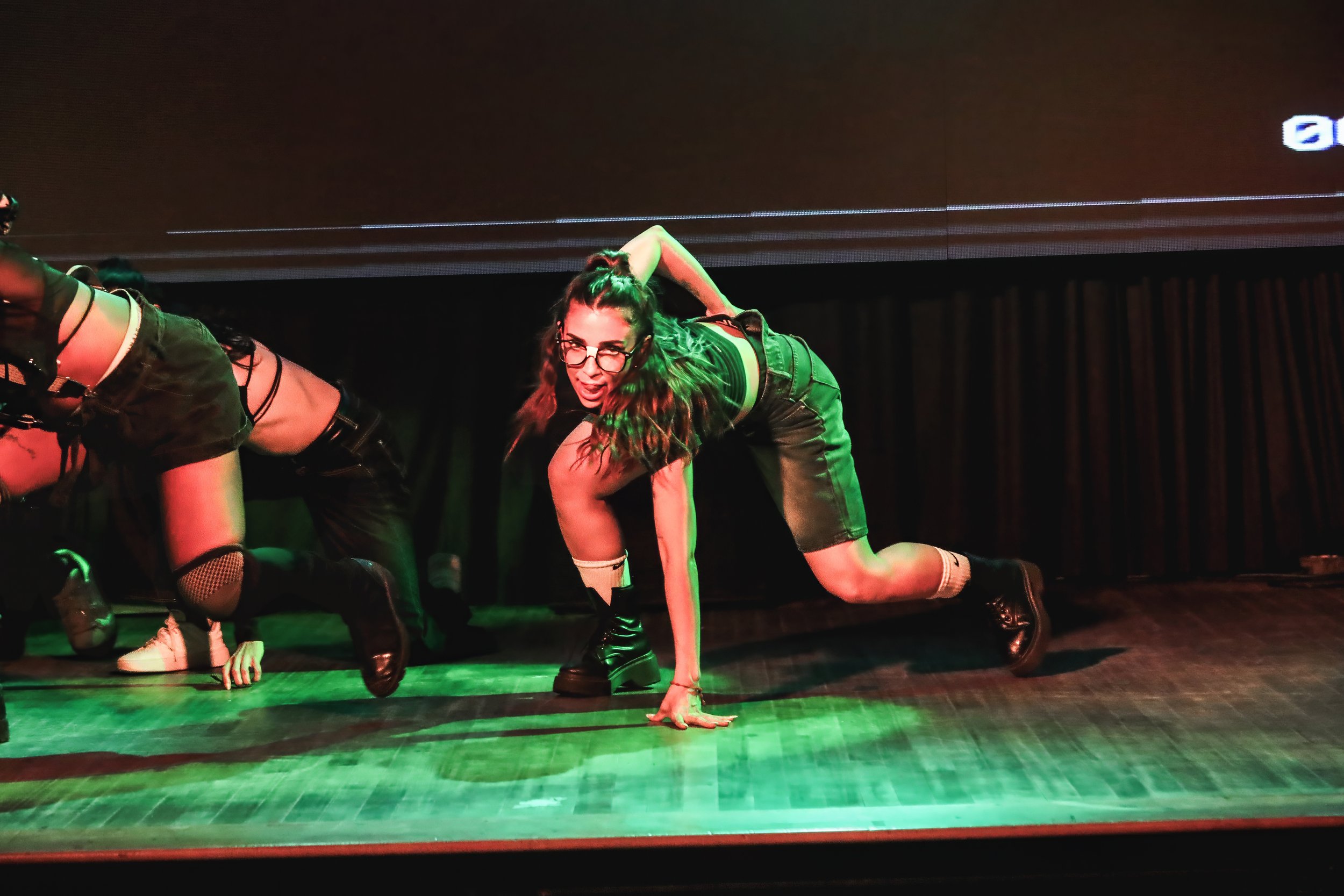 redroomdanceAH4I9684.jpg