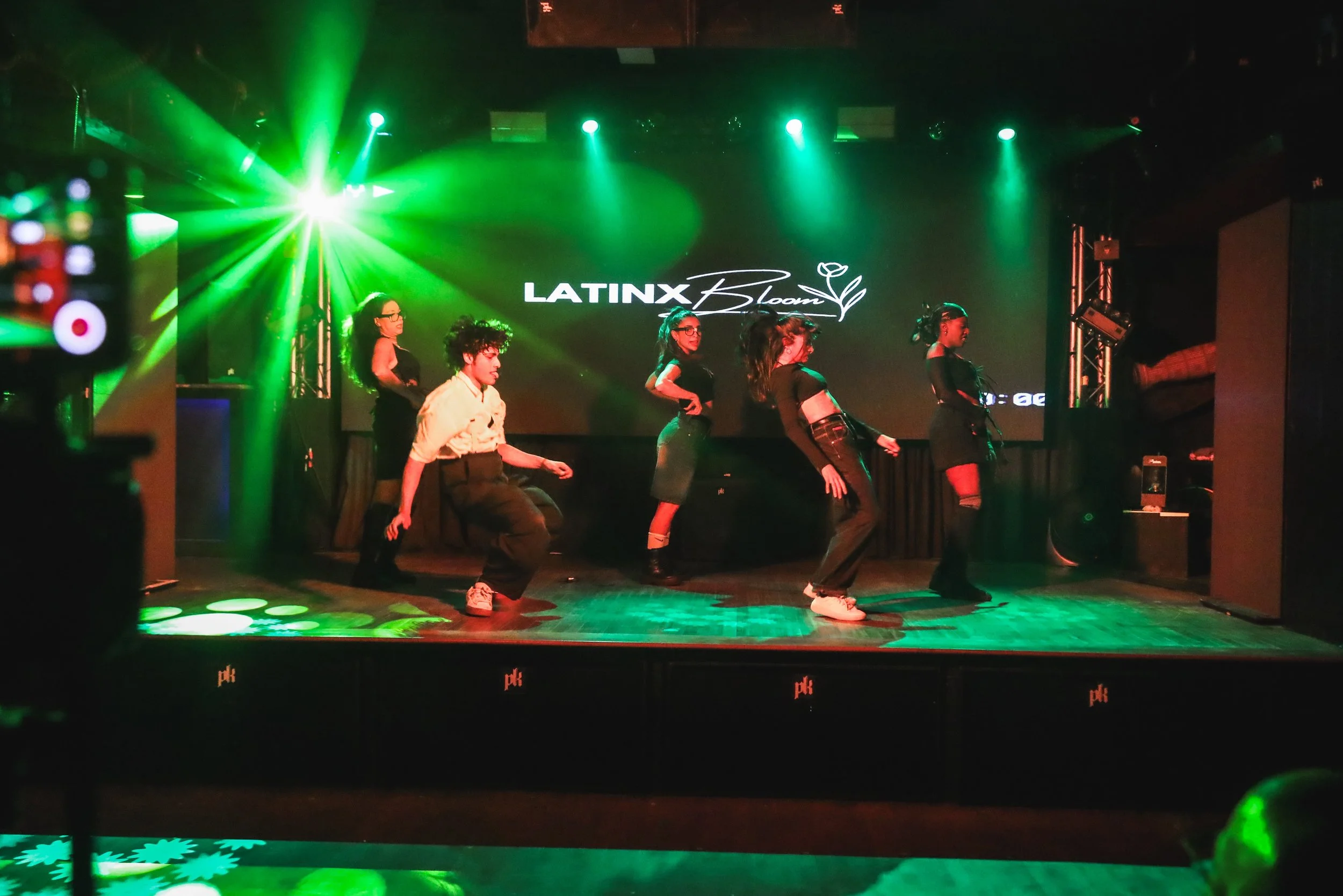 redroomdanceAH4I9619.jpg
