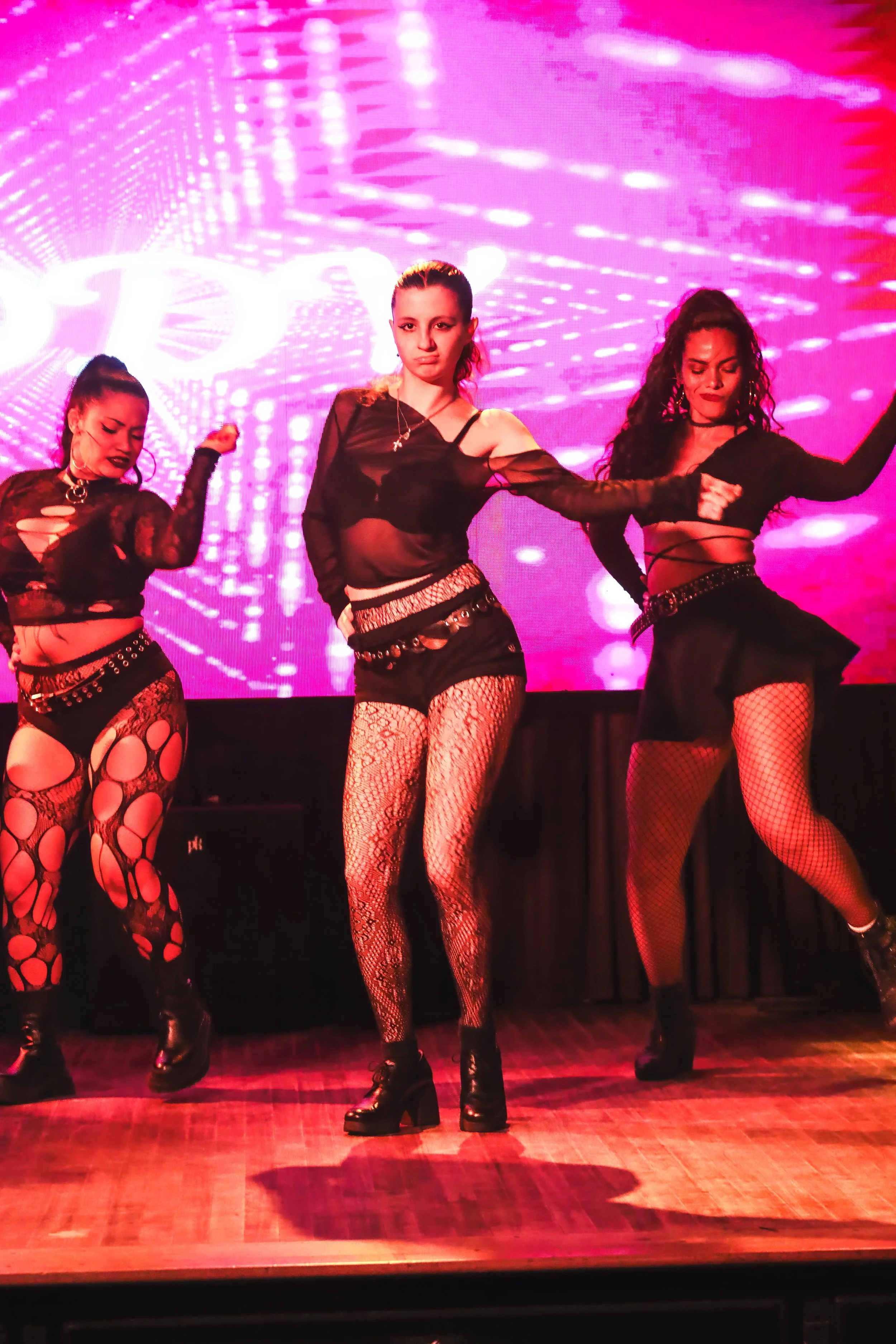 redroomdanceAH4I8832.jpg