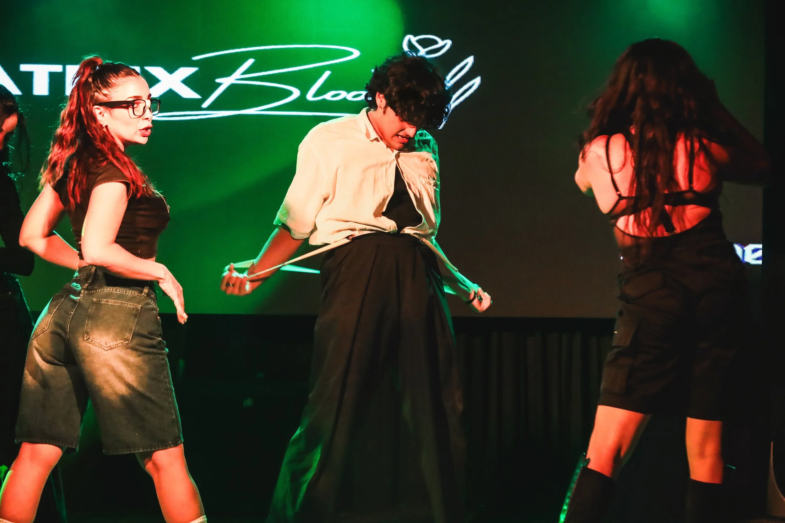 redroomdanceAH4I9764.jpg