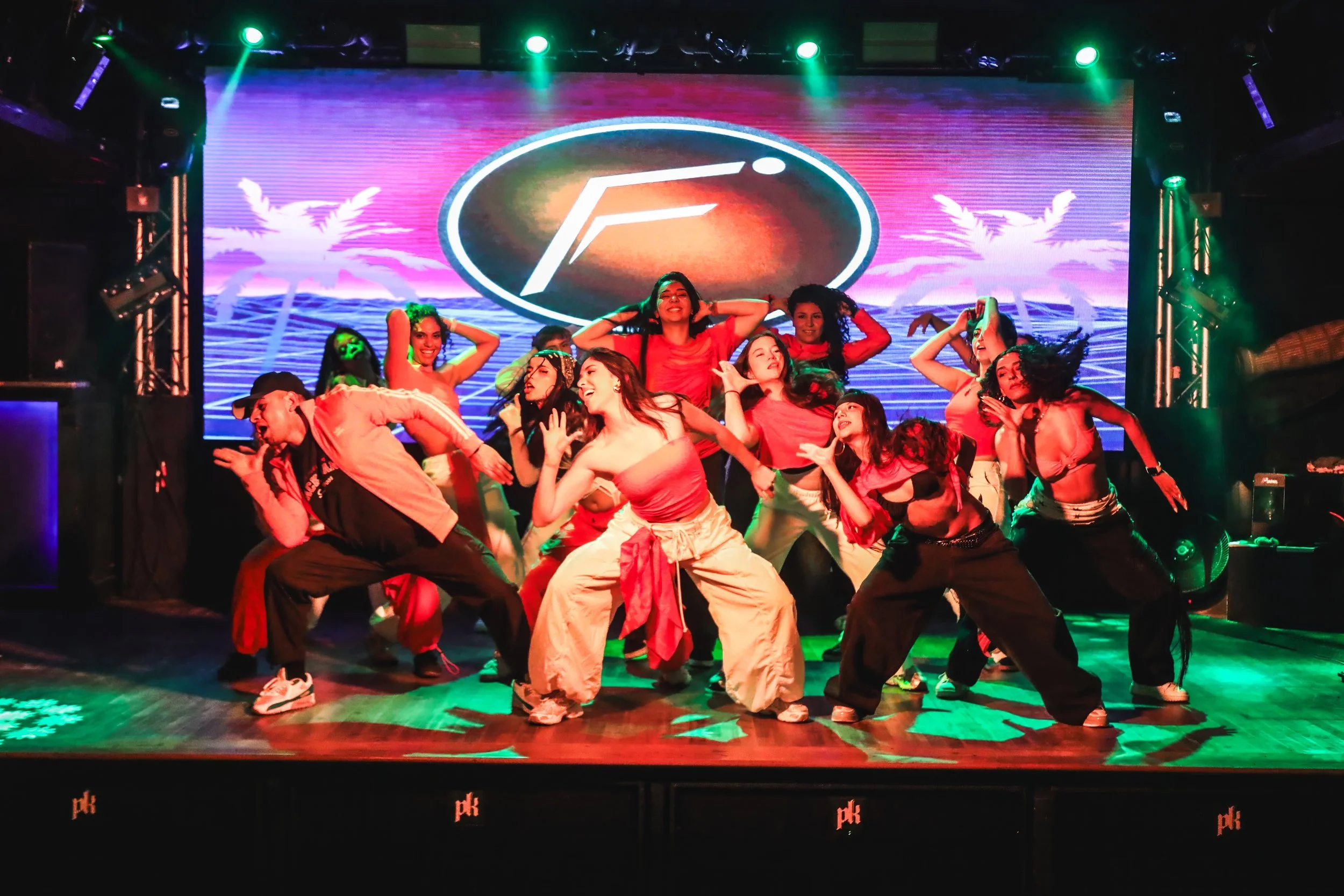 redroomdanceAH4I0845.jpg