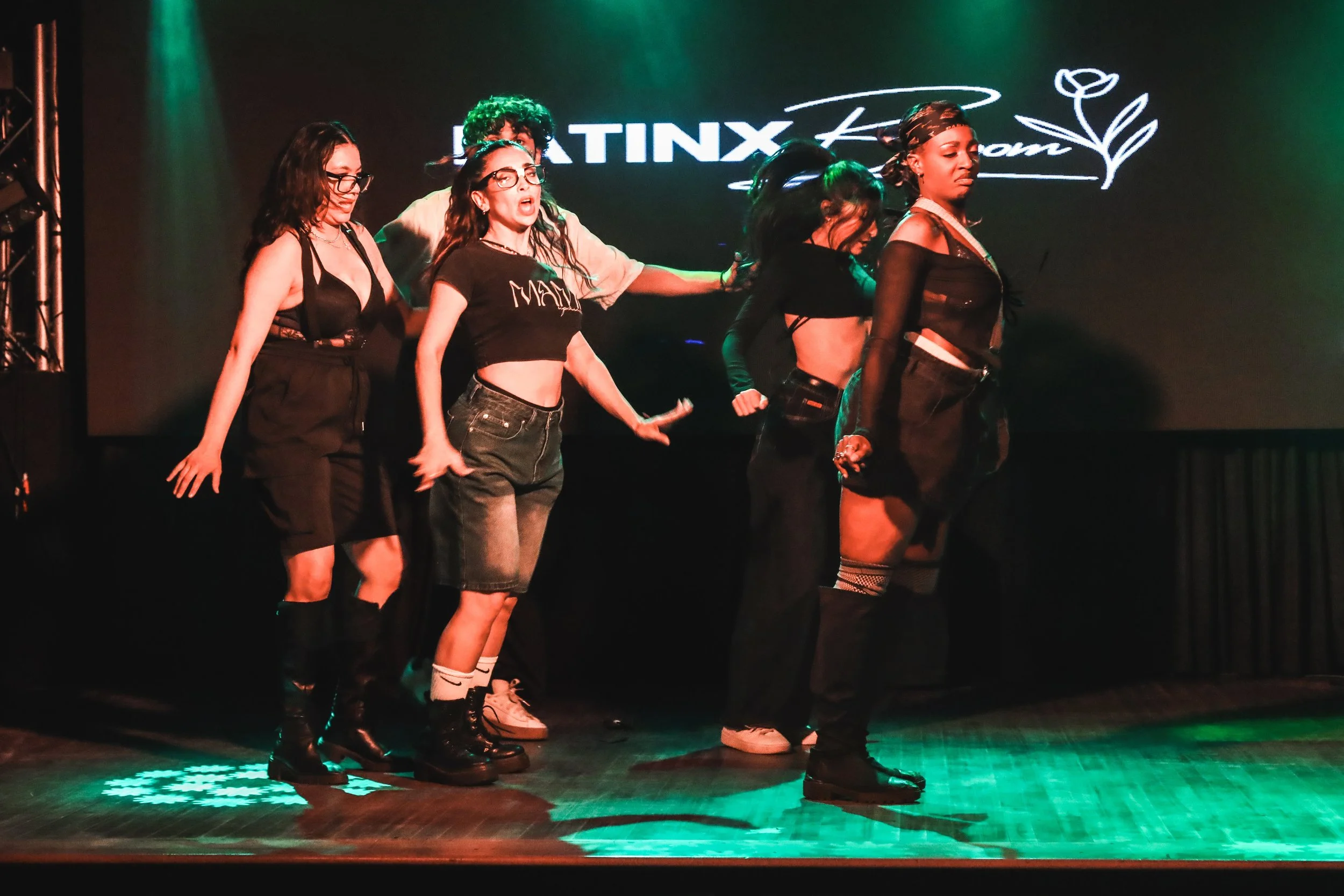 redroomdanceAH4I9644.jpg