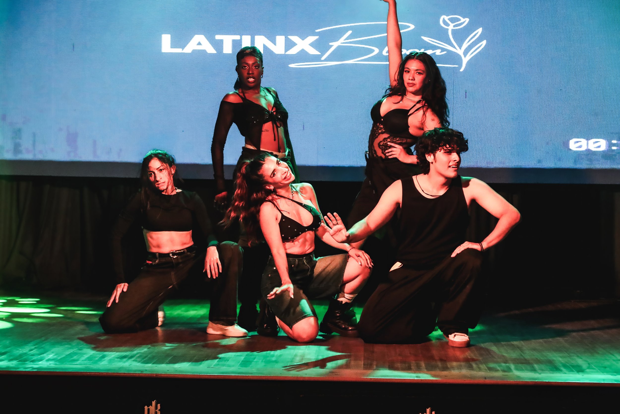 redroomdanceAH4I9881.jpg
