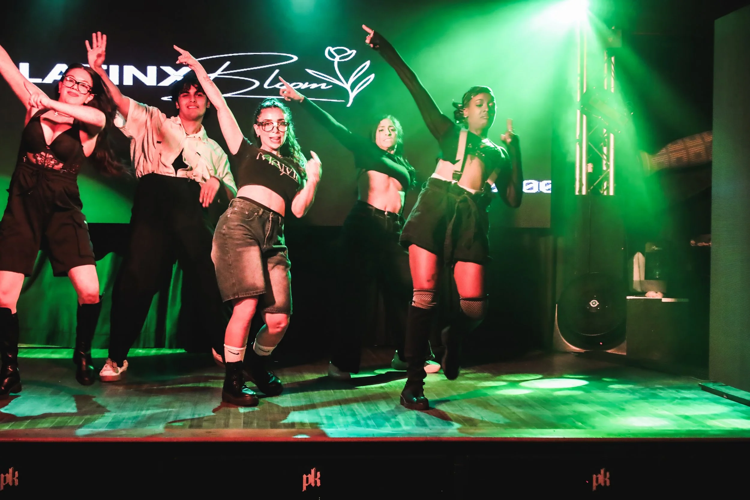 redroomdanceAH4I9657.jpg