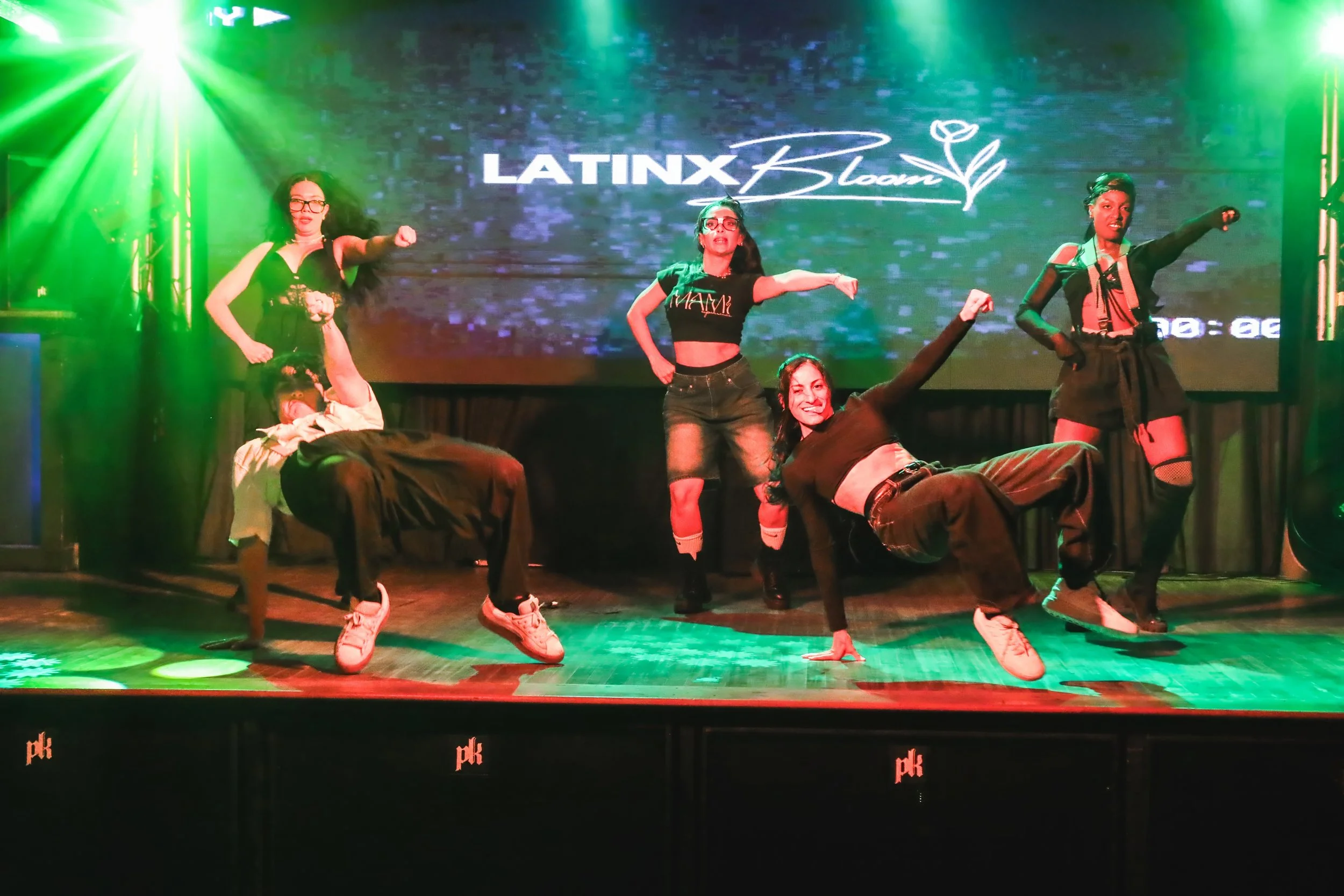 redroomdanceAH4I9622.jpg