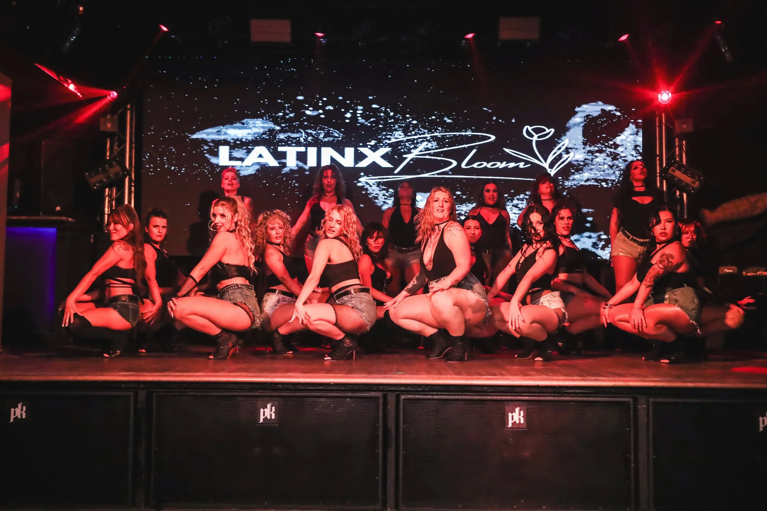 redroomdanceAH4I8364.jpg