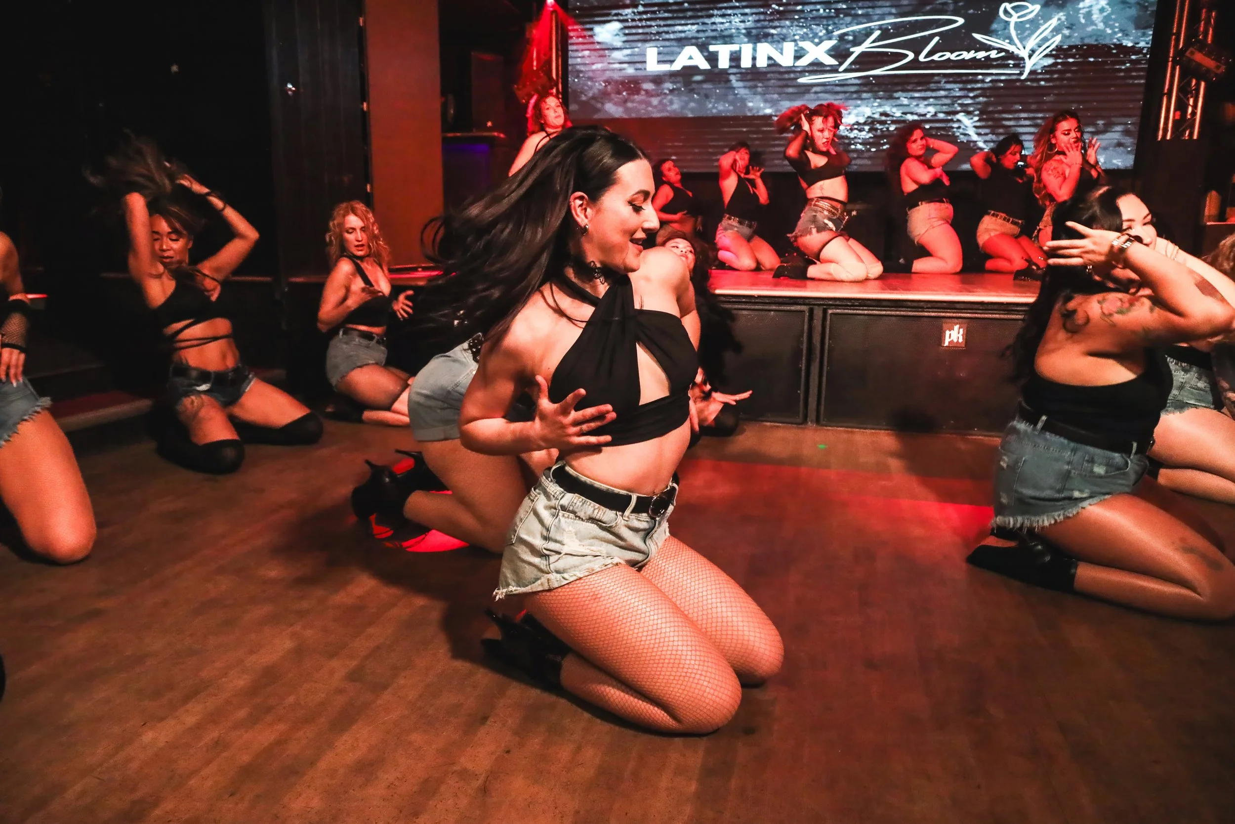 redroomdanceAH4I8459.jpg