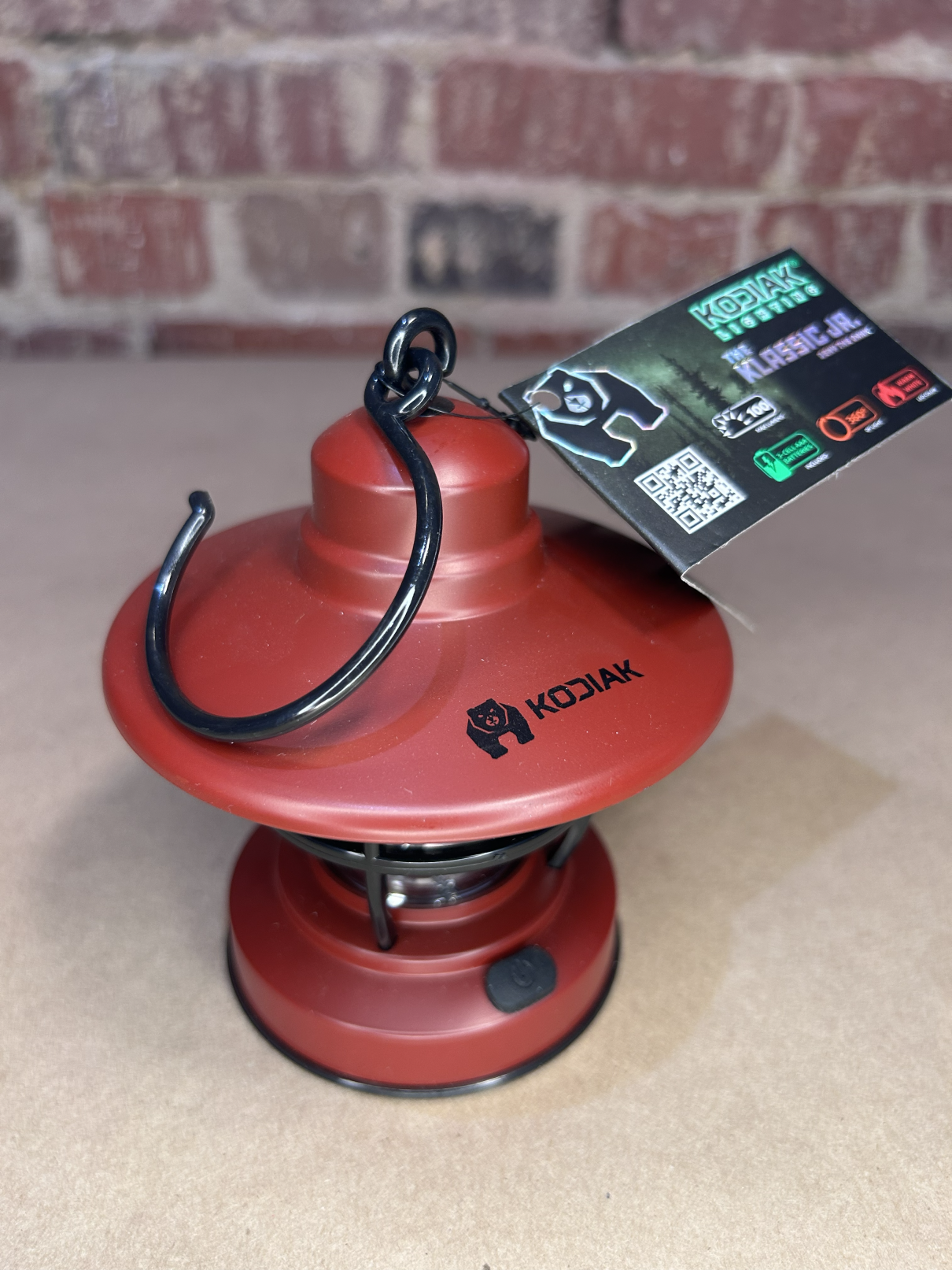 kodiak hanging latern top.png