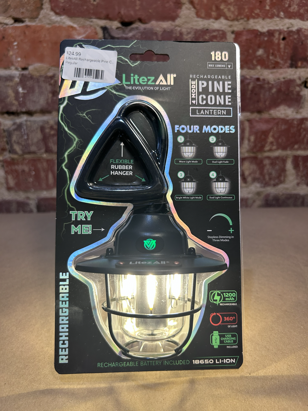 clip on pine cone light on.png