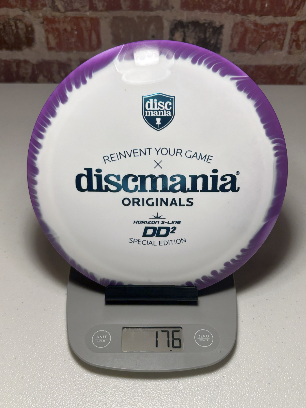 DM dd2 wht-purp.png