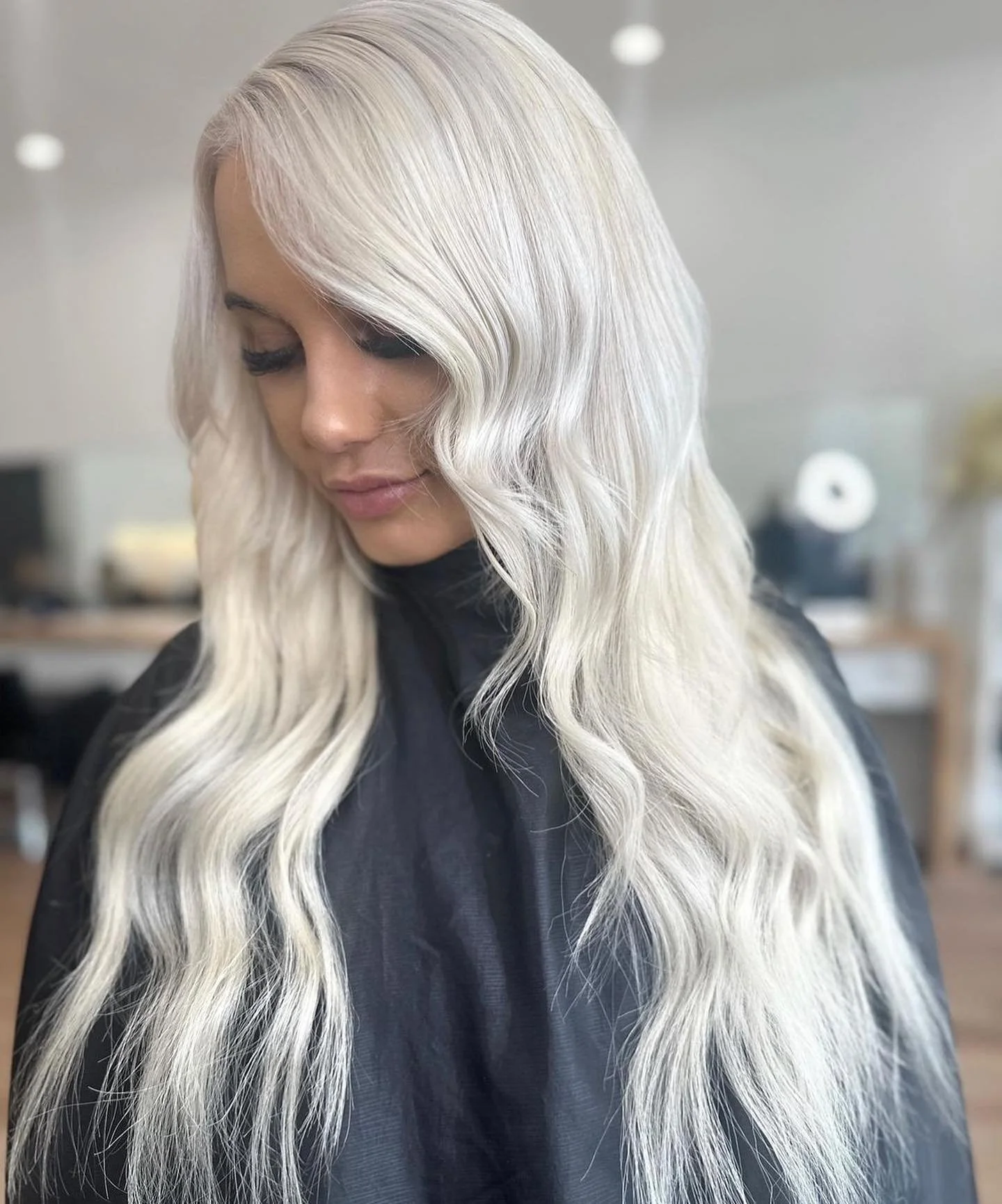 @hairbymaddiem creating another incredible icy blonde ❄️❄️